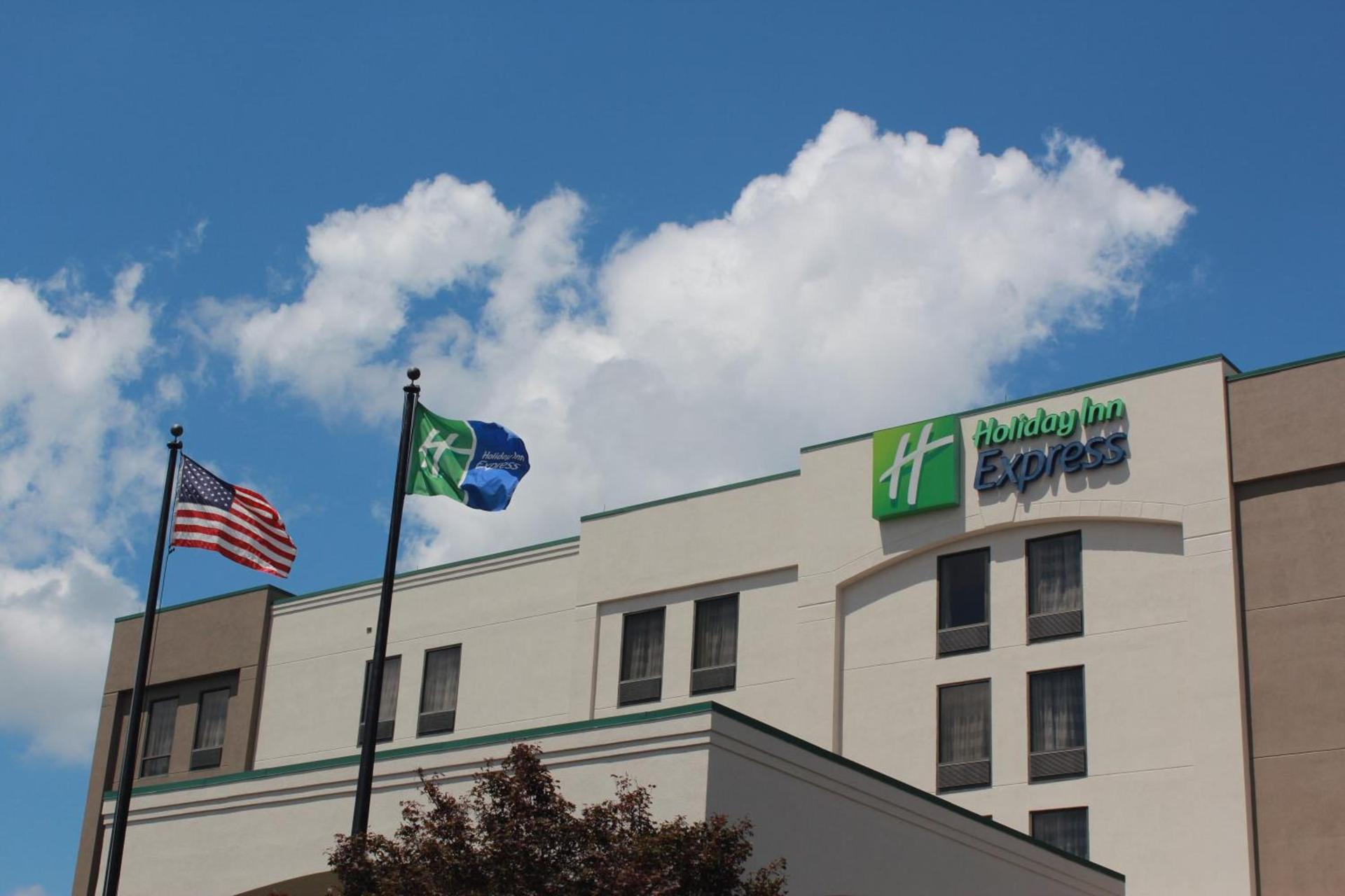 Holiday Inn Express Atlanta W (I-20) Douglasville by IHG — hotel in Douglasville