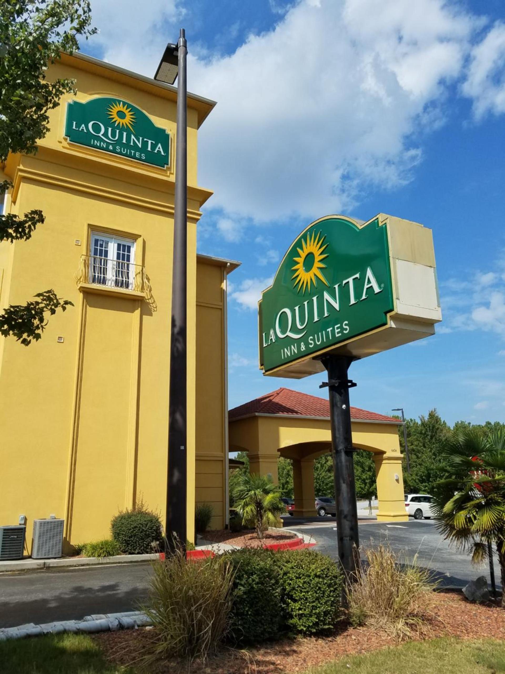 La Quinta by Wyndham Atlanta Union City — hotel in Union City
