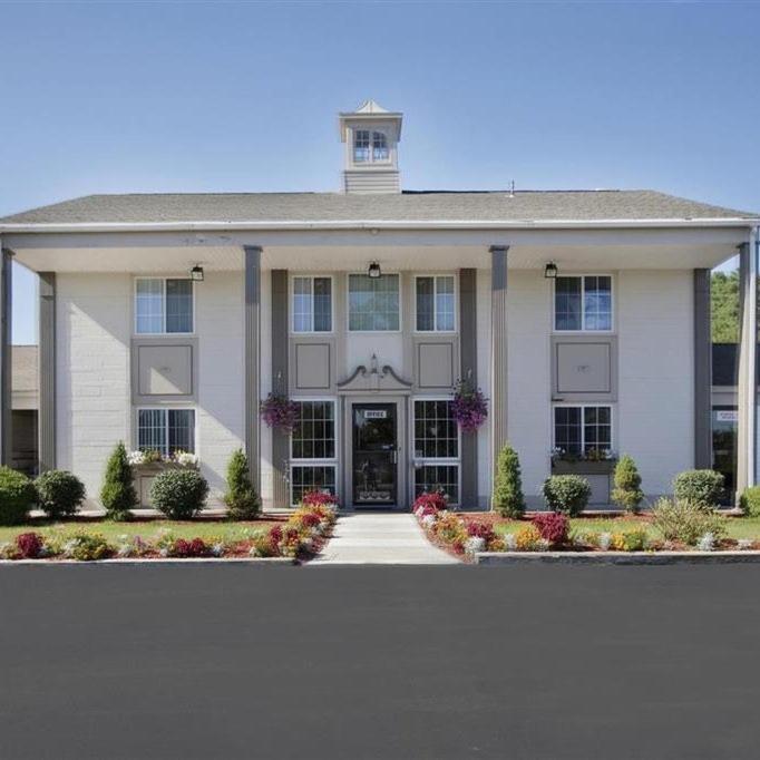 Americas Best Value Inn — hotel in East Greenbush