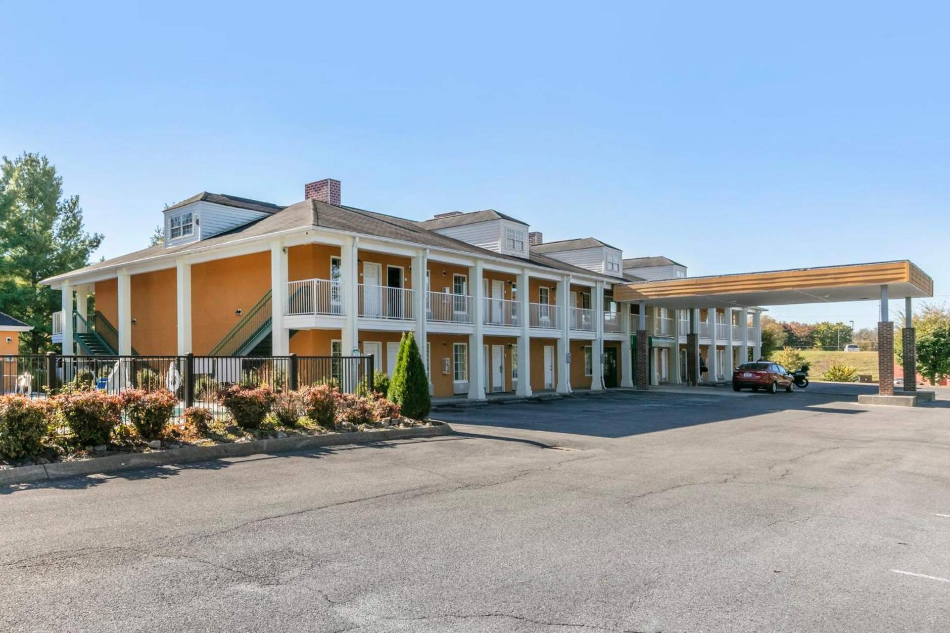 Quality Inn Johnson City I-26 exit 17