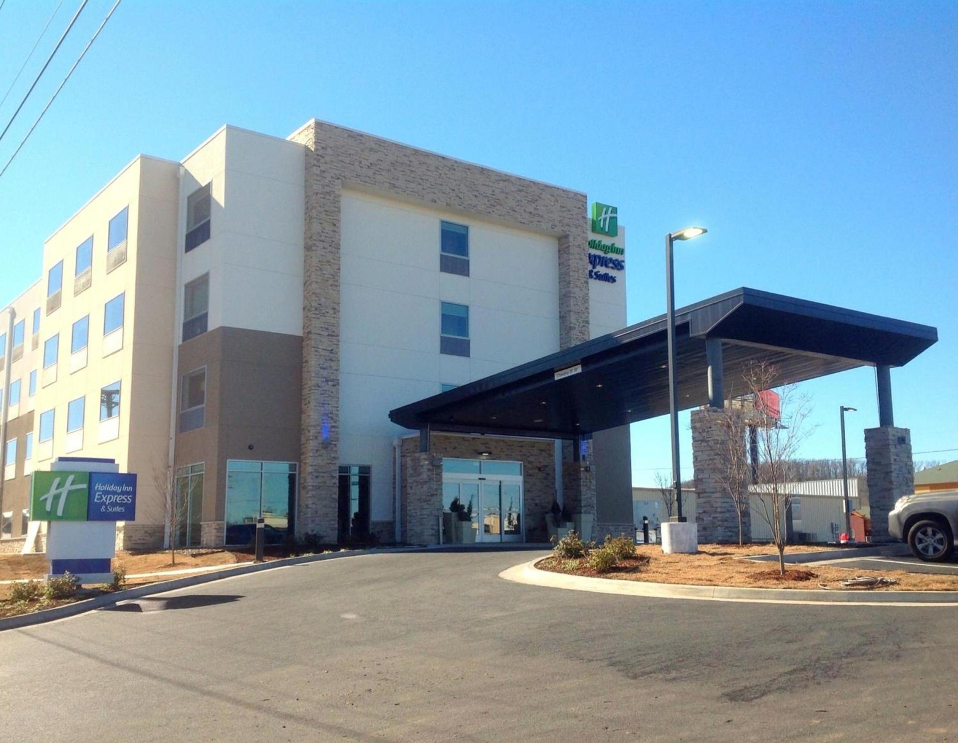 Holiday Inn Express and Suites Tahlequah by IHG — hotel in Tahlequah