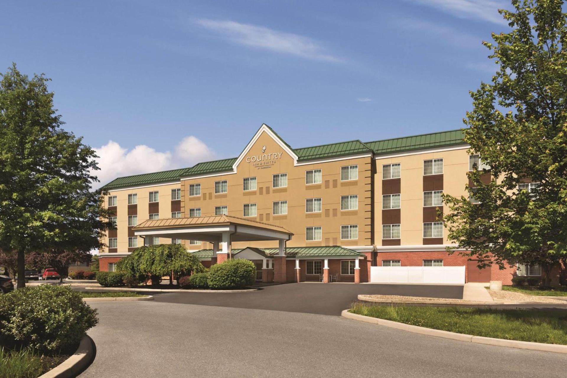 Country Inn & Suites by Radisson, Hagerstown, MD — hotel in Hagerstown