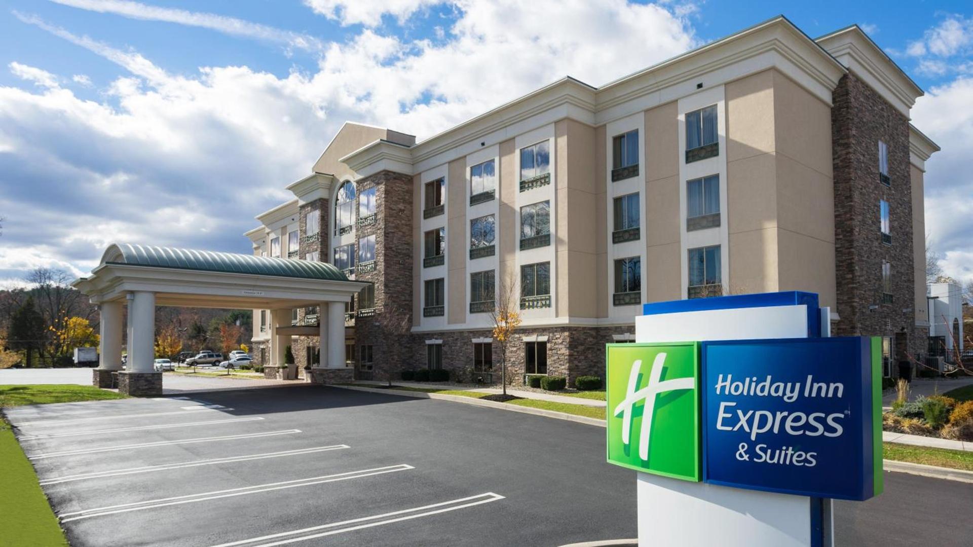 Holiday Inn Express and Suites Stroudsburg-Poconos by IHG — hotel in Stroudsburg