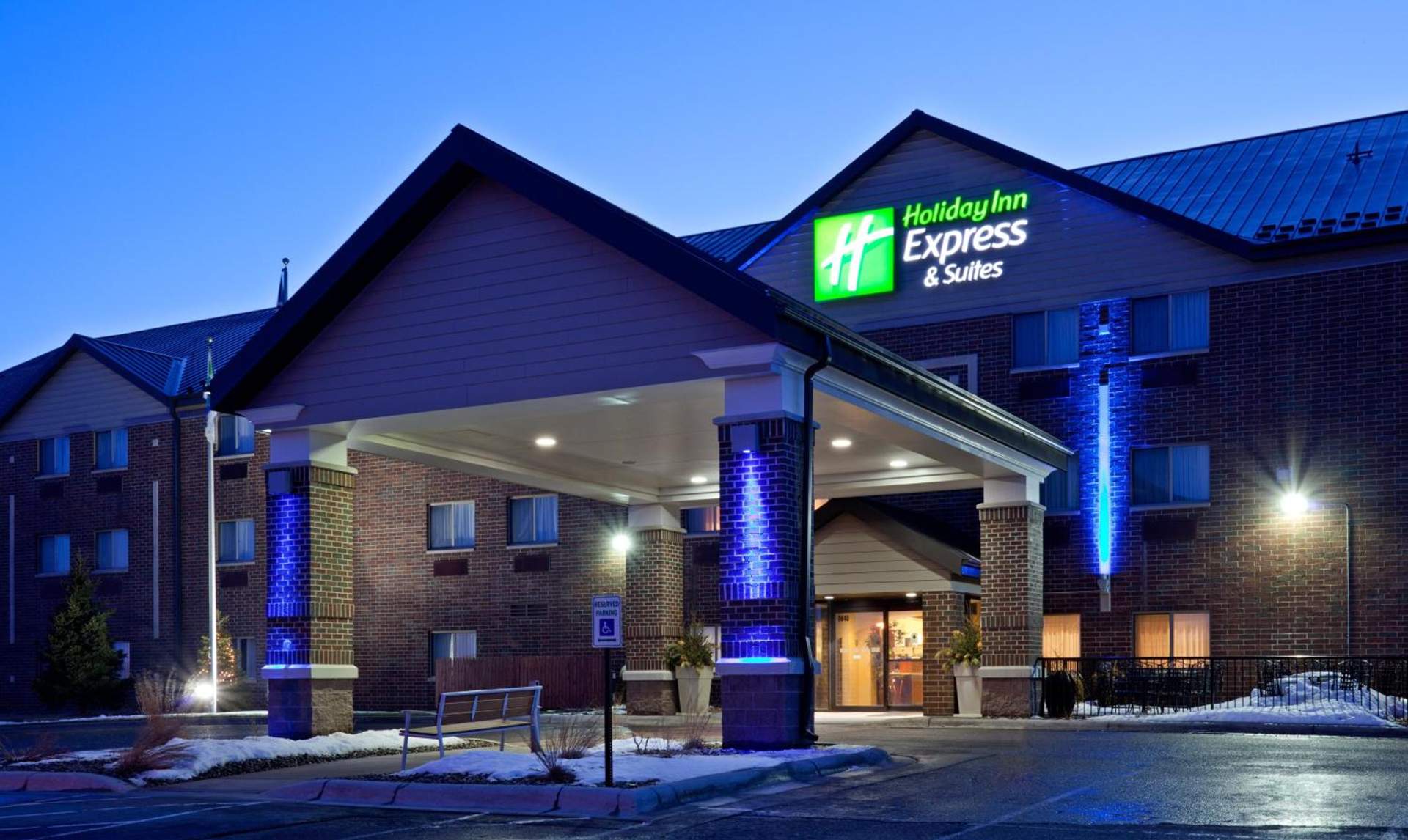 Holiday Inn Express Hotel & Suites St. Paul - Woodbury by IHG