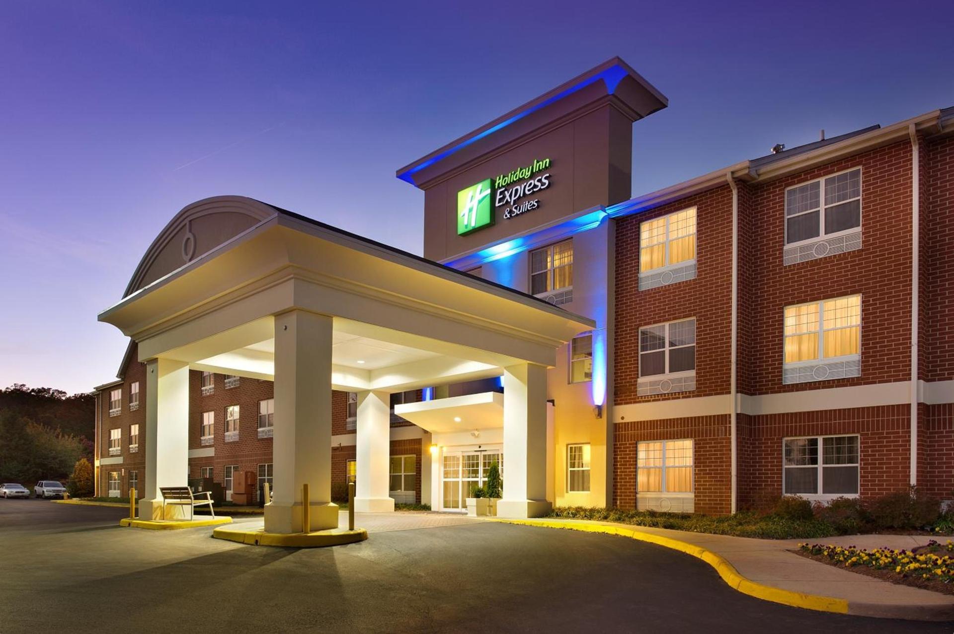 Holiday Inn Express & Suites Manassas by IHG — hotel in Manassas