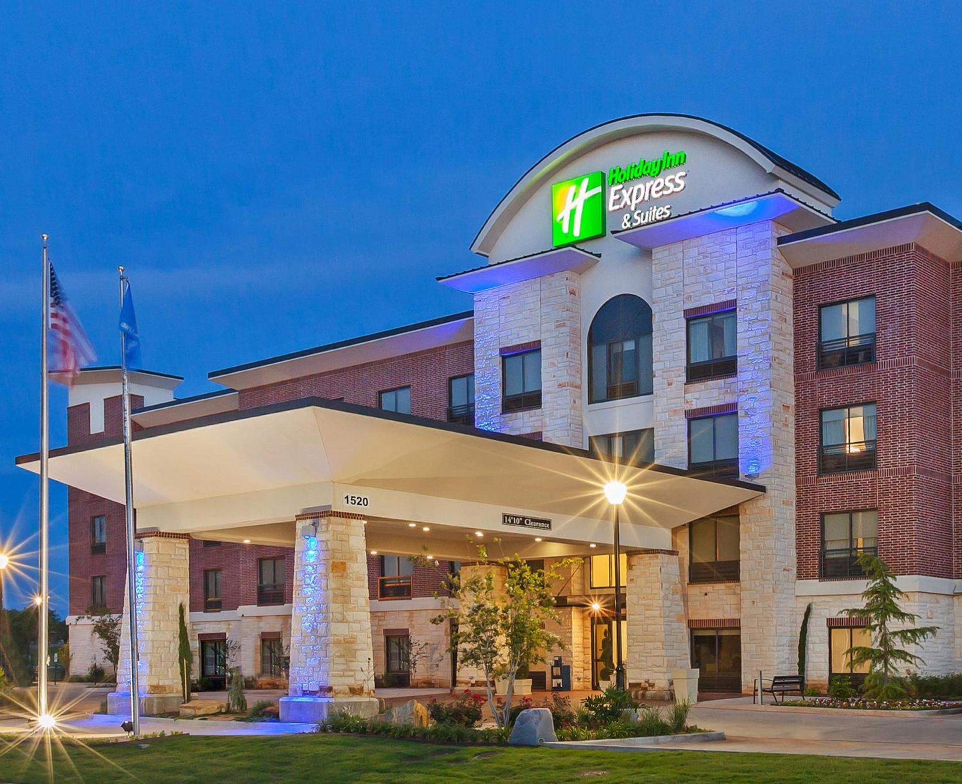 Holiday Inn Express Hotel and Suites Duncan by IHG — hotel in Duncan