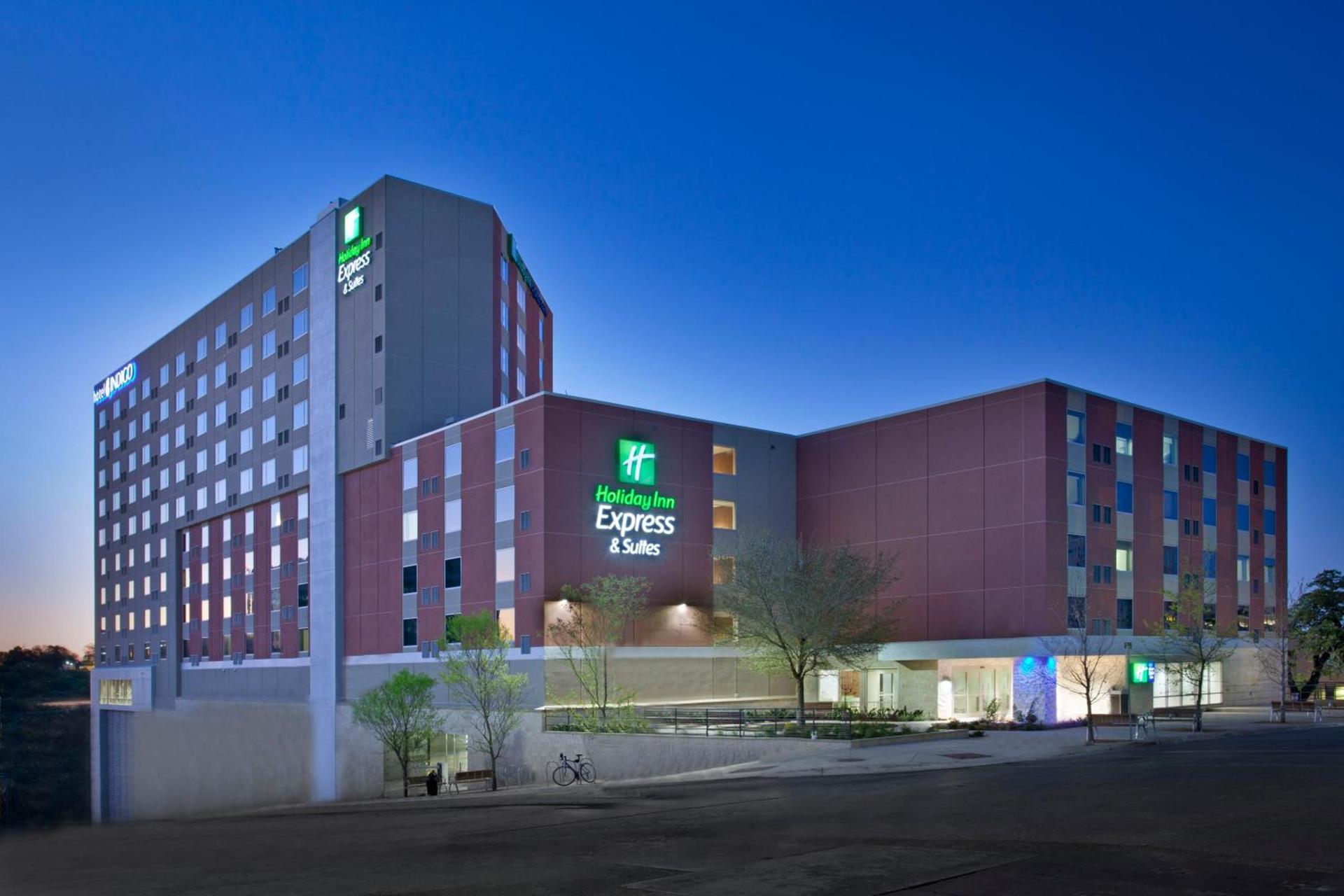 Holiday Inn Express Hotel & Suites Austin Downtown - University by IHG — hotel in Austin