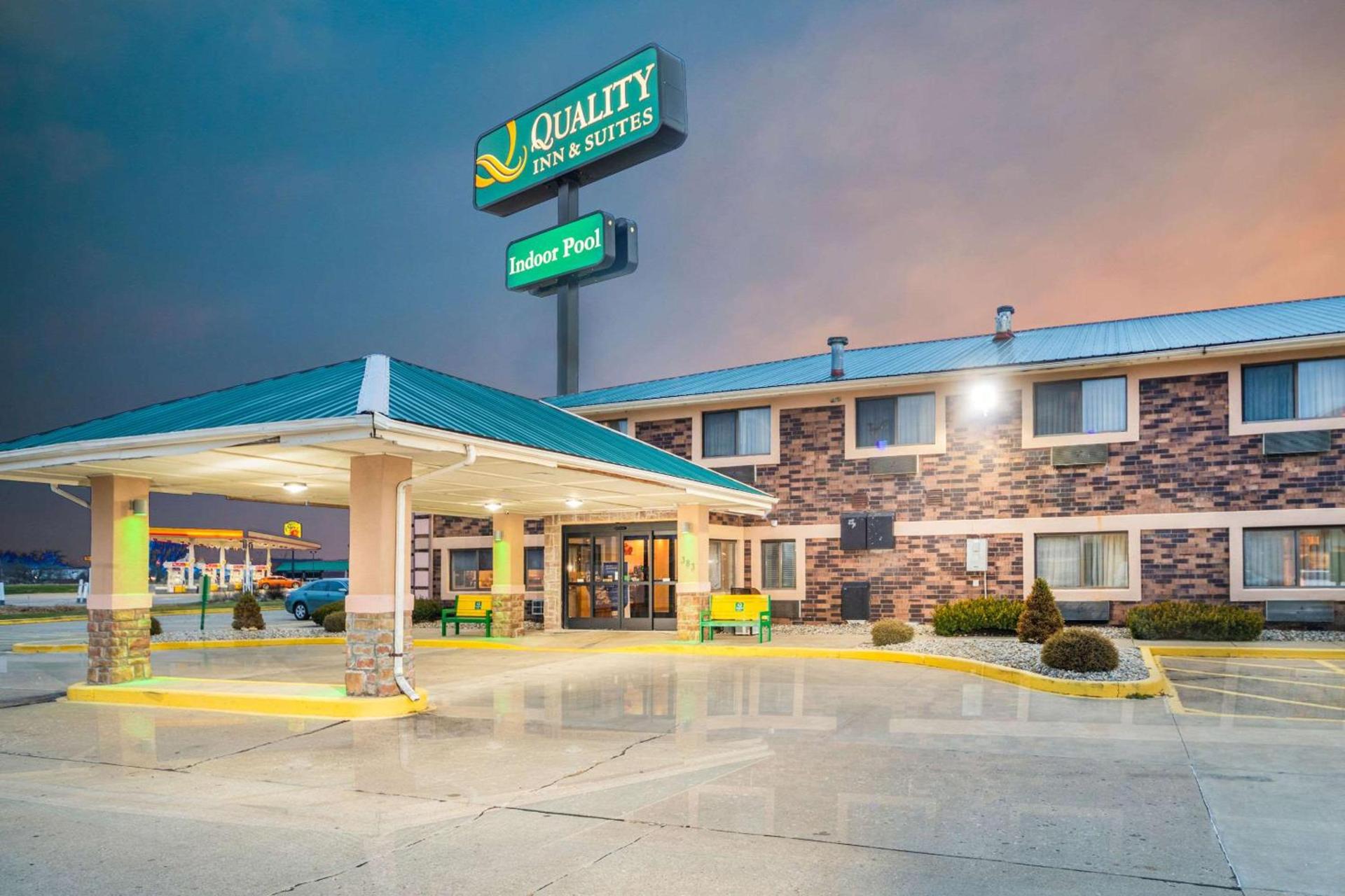 Quality Inn & Suites Danville East — hotel in Danville