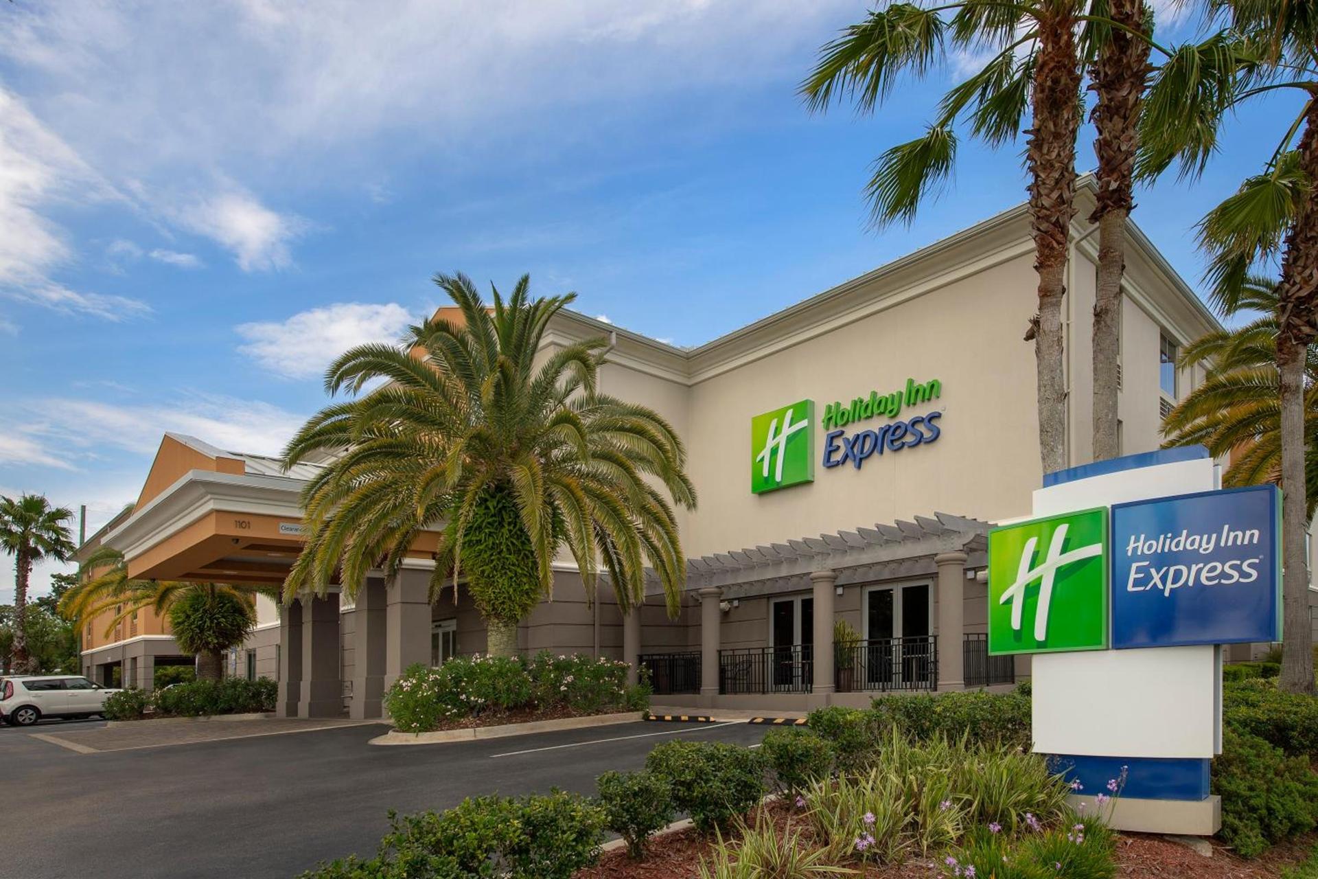 Holiday Inn Express Jacksonville Beach by IHG — hotel in Jacksonville Beach