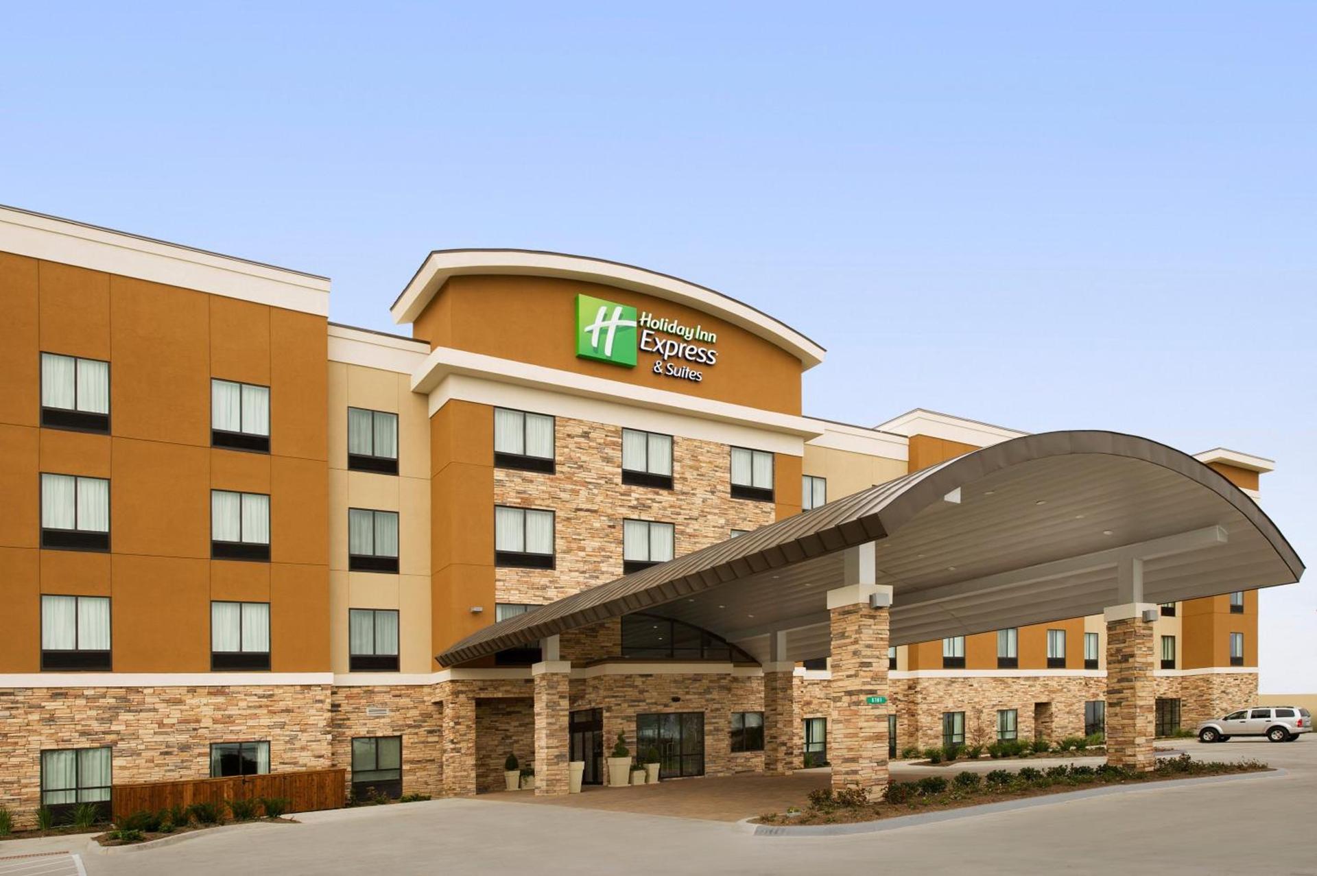 Holiday Inn Express Hotel & Suites Waco South by IHG — hotel in Waco