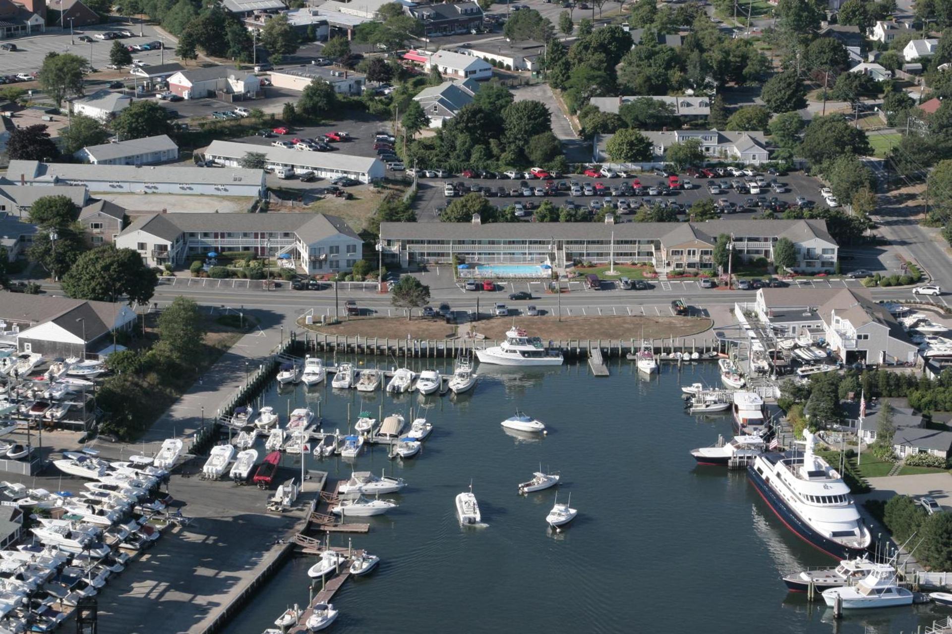 InnSeason Resorts HarborWalk — hotel in Falmouth