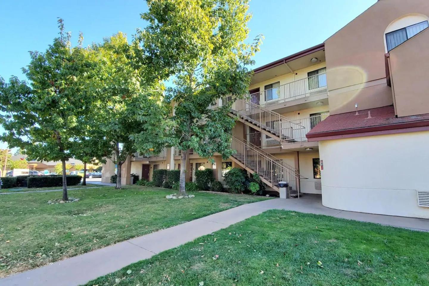 California Inn and Suites, Rancho Cordova — hotel in Rancho Cordova