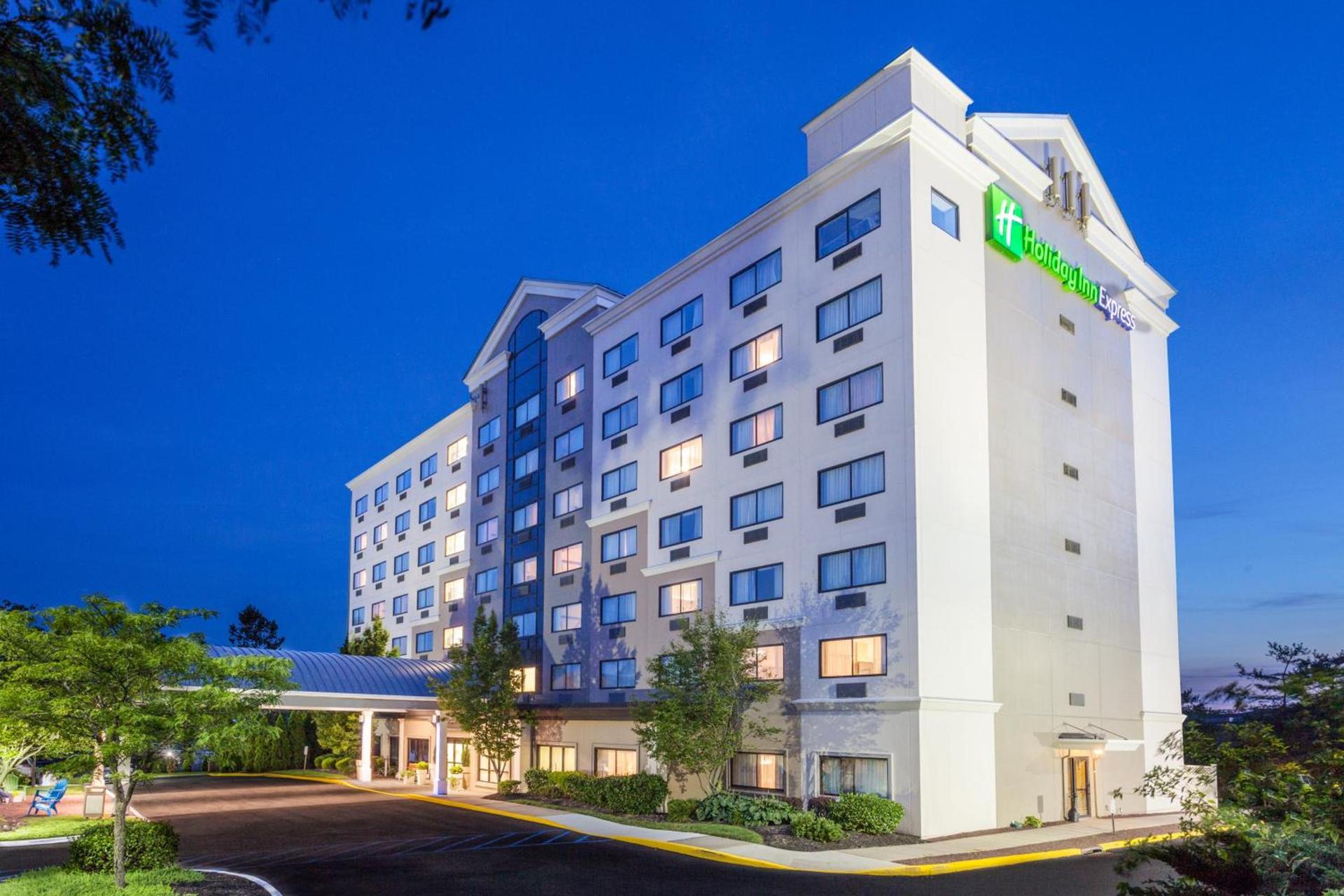 Holiday Inn Express Hauppauge-Long Island by IHG — hotel in Hauppauge