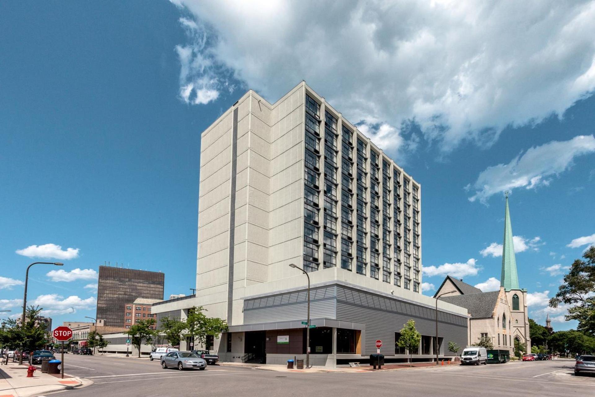 Holiday Inn Chicago North-Evanston by IHG — hotel in Evanston