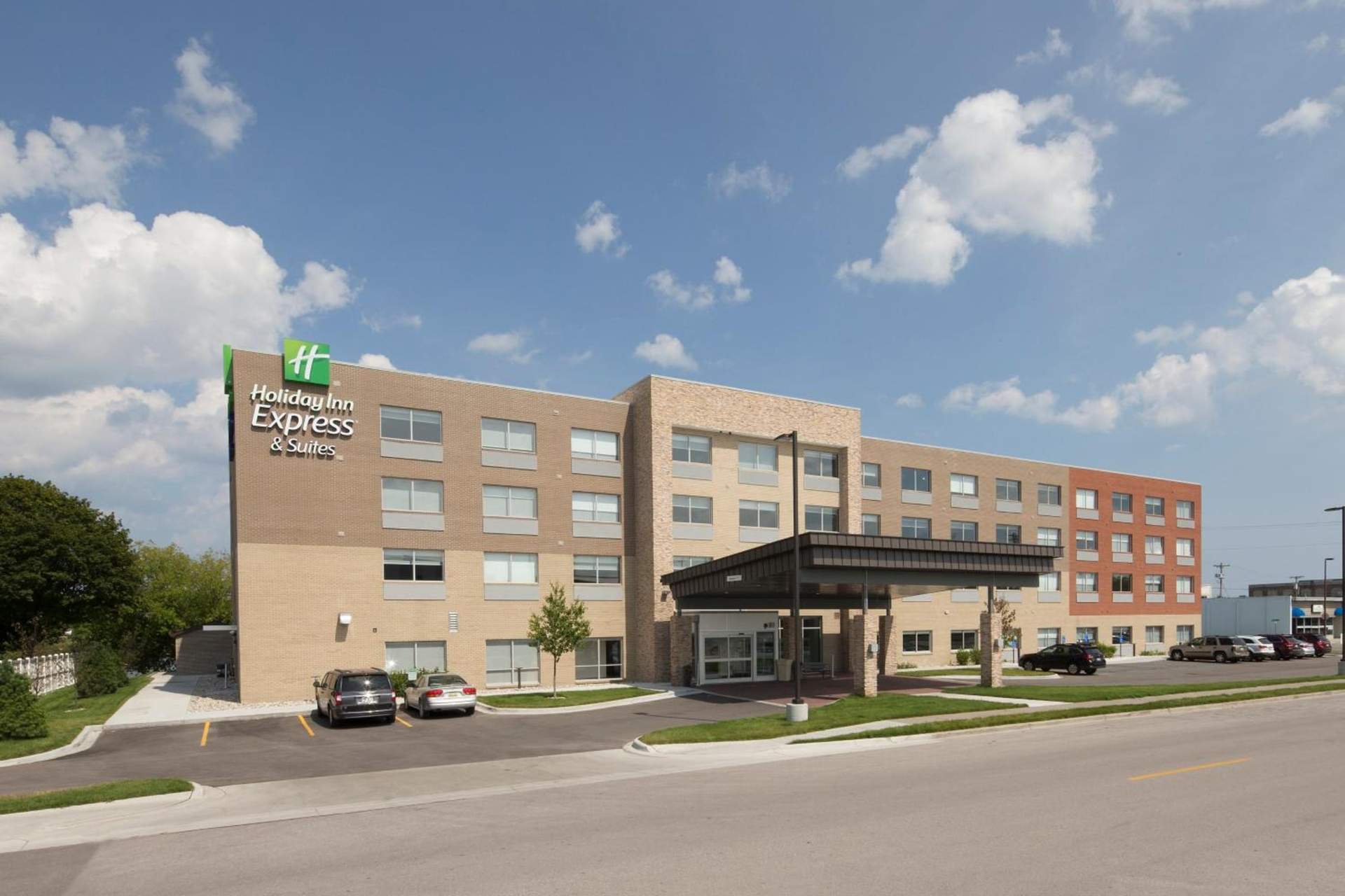 Holiday Inn Express & Suites Alpena - Downtown by IHG