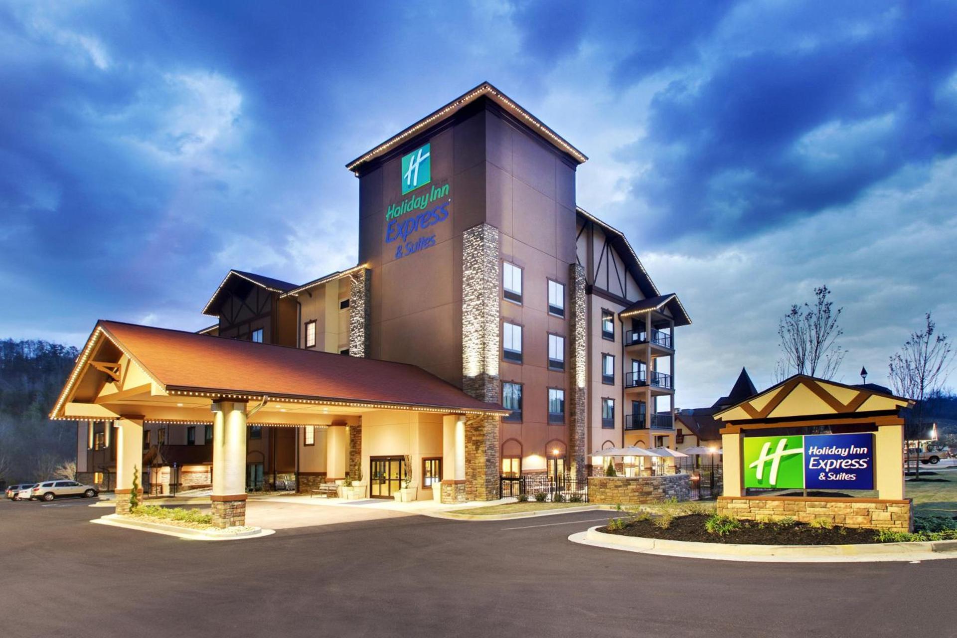 Holiday Inn Express & Suites Helen by IHG — hotel in Helen