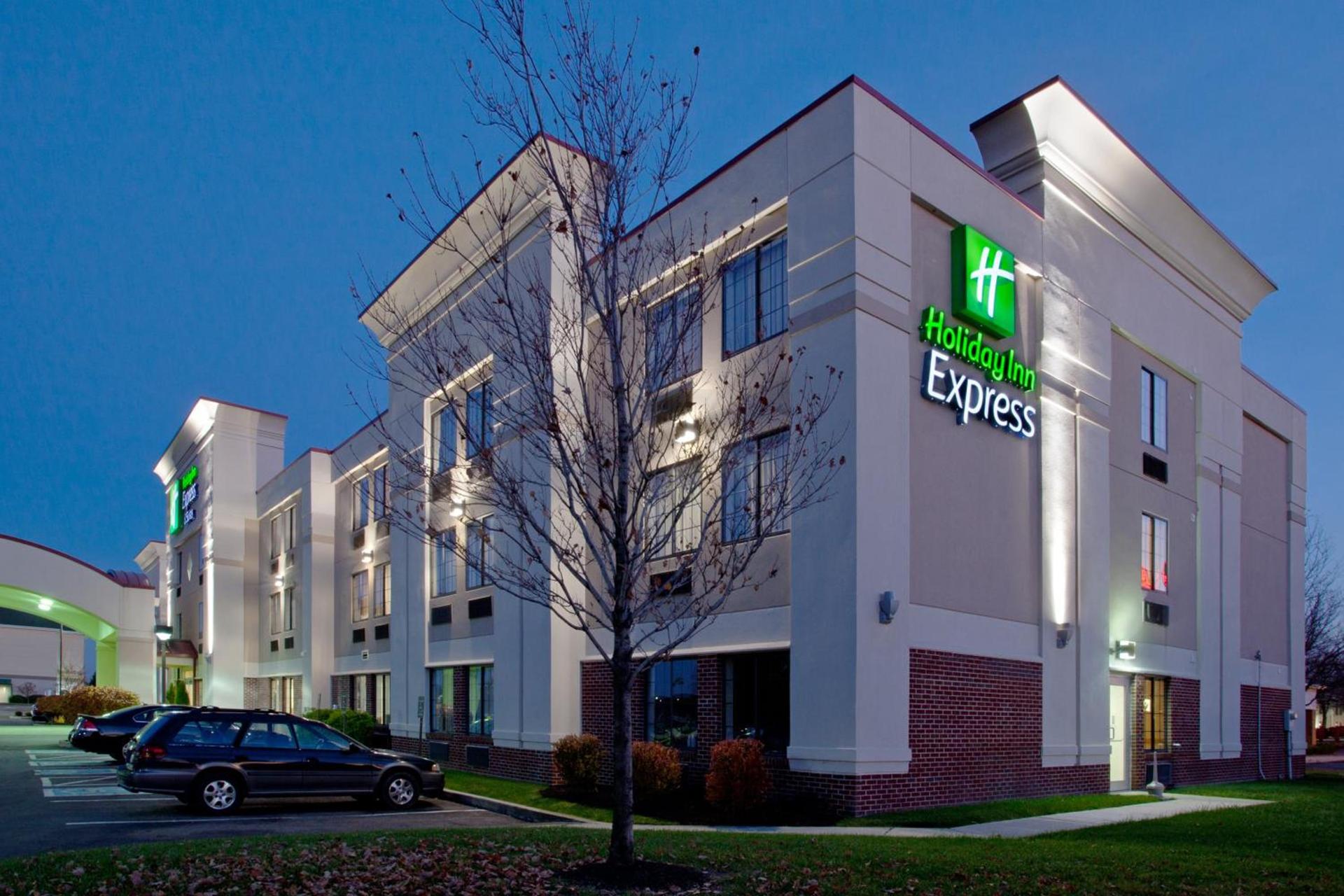 Holiday Inn Express Hotel & Suites Grove City by IHG — hotel in Grove City