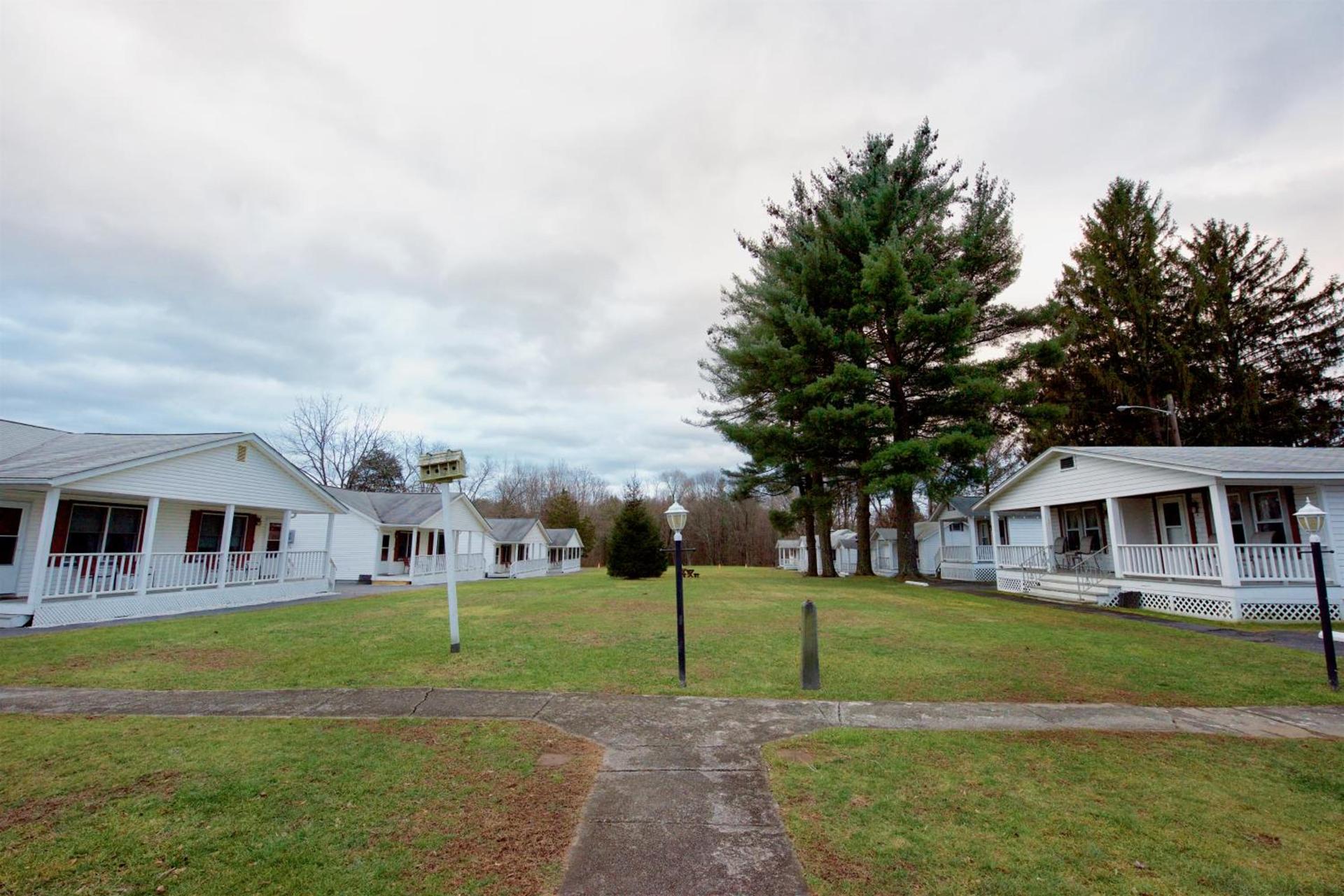Myer Country Motel — hotel in Milford