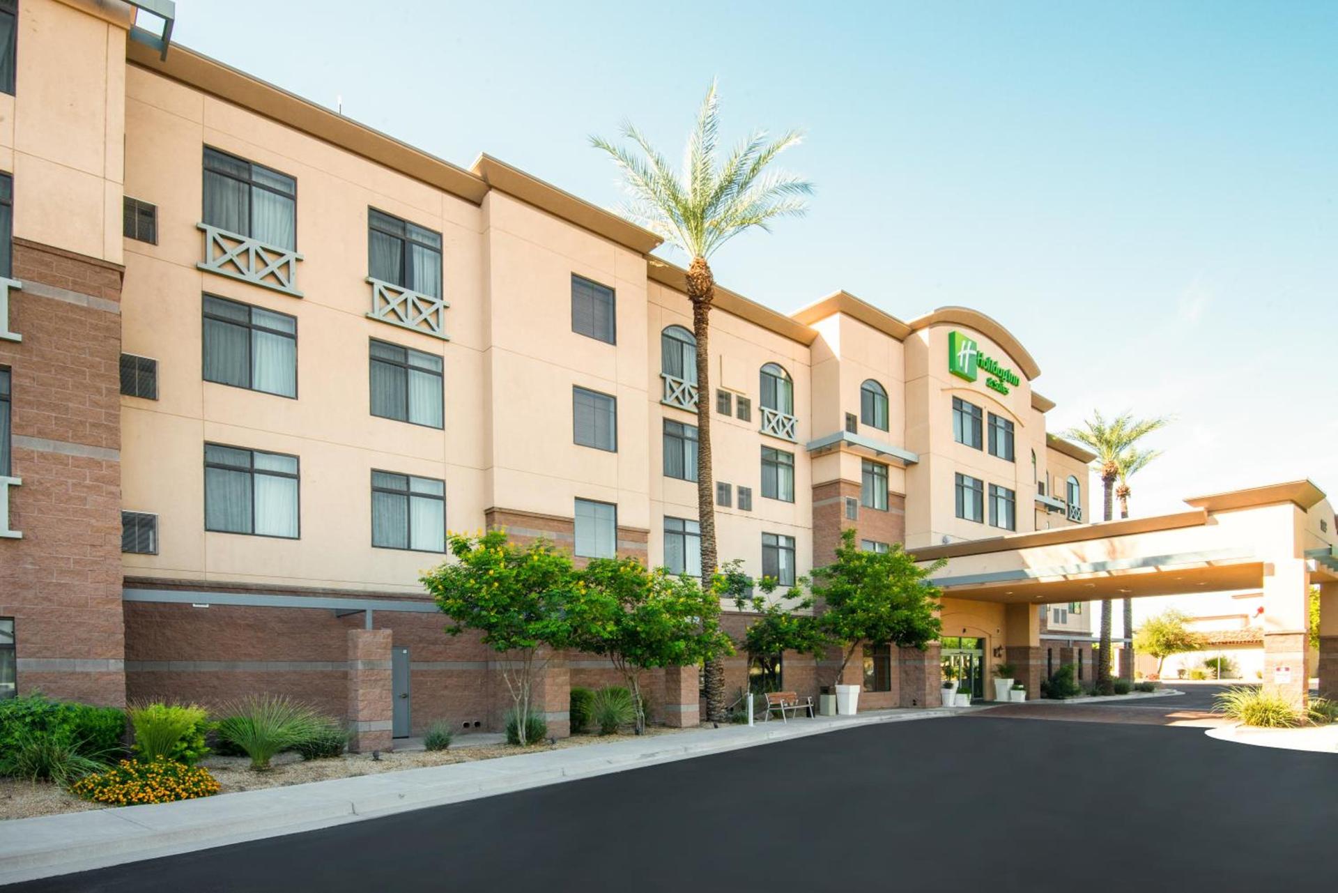 Holiday Inn & Suites Goodyear - West Phoenix Area by IHG — hotel in Goodyear