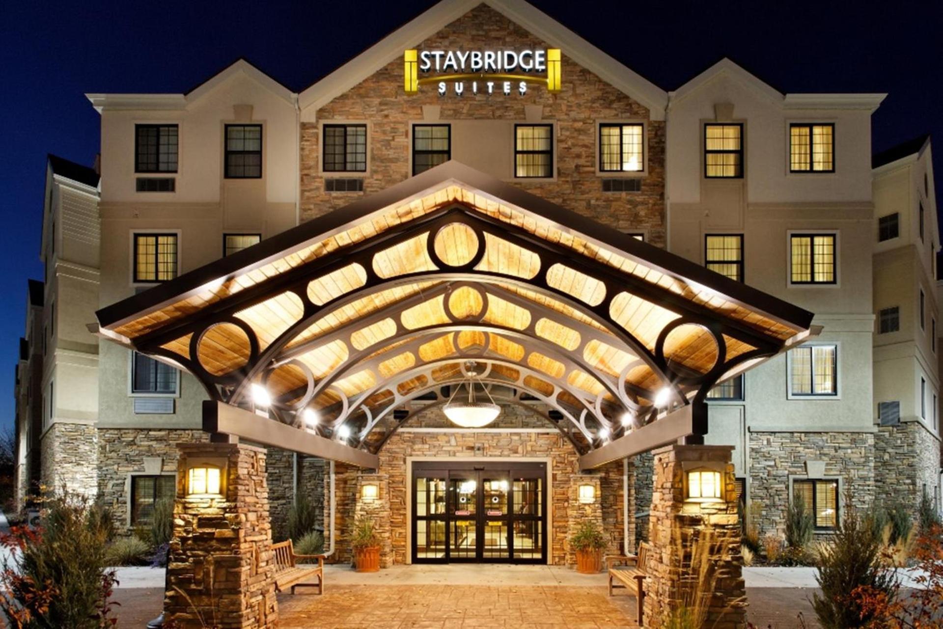 Staybridge Suites Toledo - Rossford - Perrysburg by IHG — hotel in Rossford