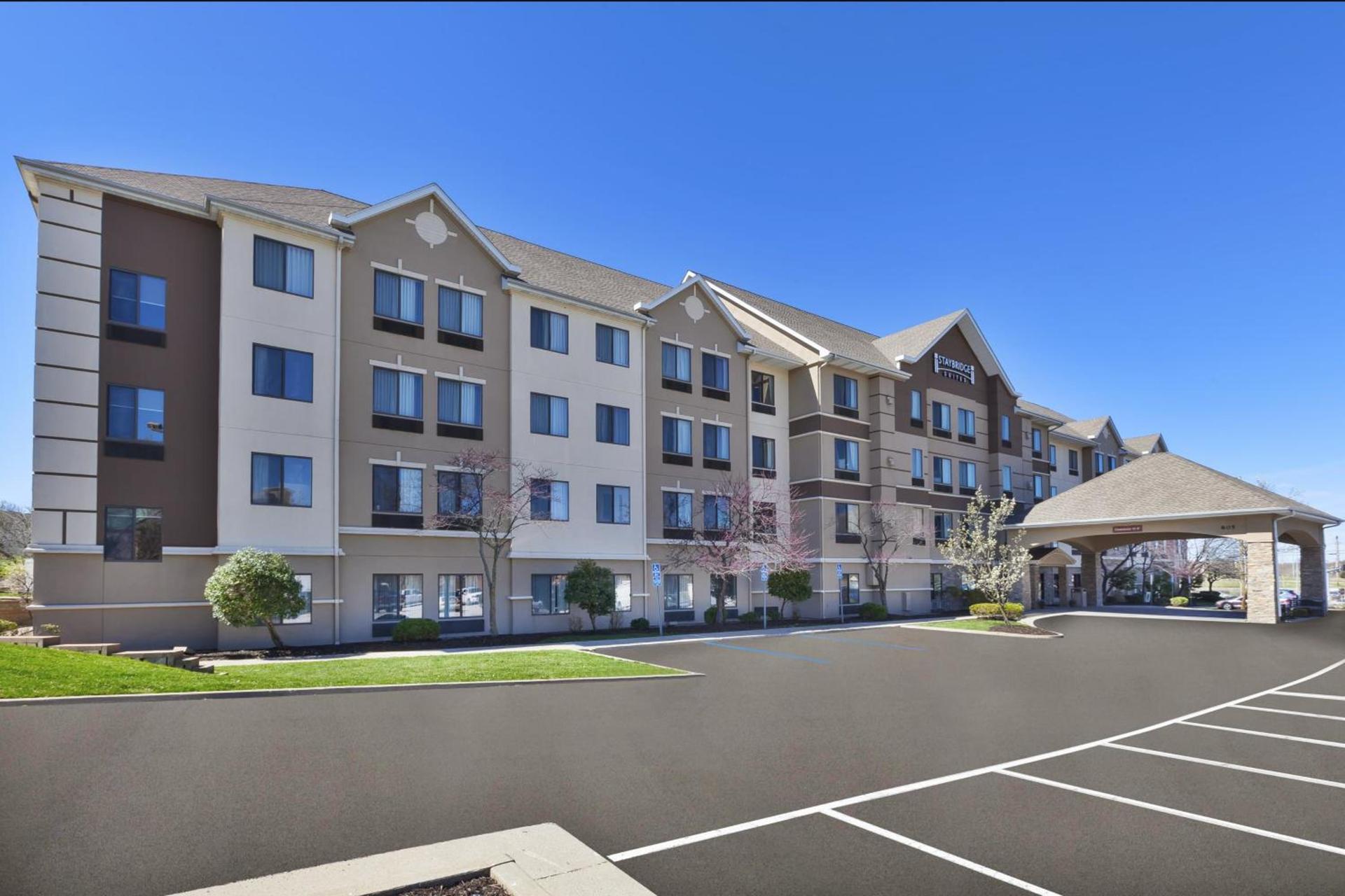 Staybridge Suites Columbia-Highway 63 & I-70 by IHG — hotel in Columbia