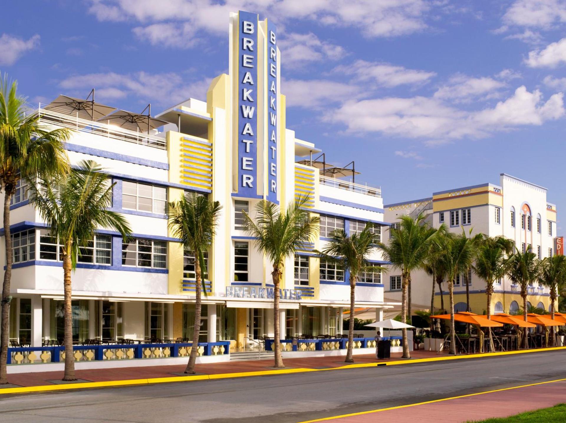 Hotel Breakwater South Beach — hotel in Miami Beach