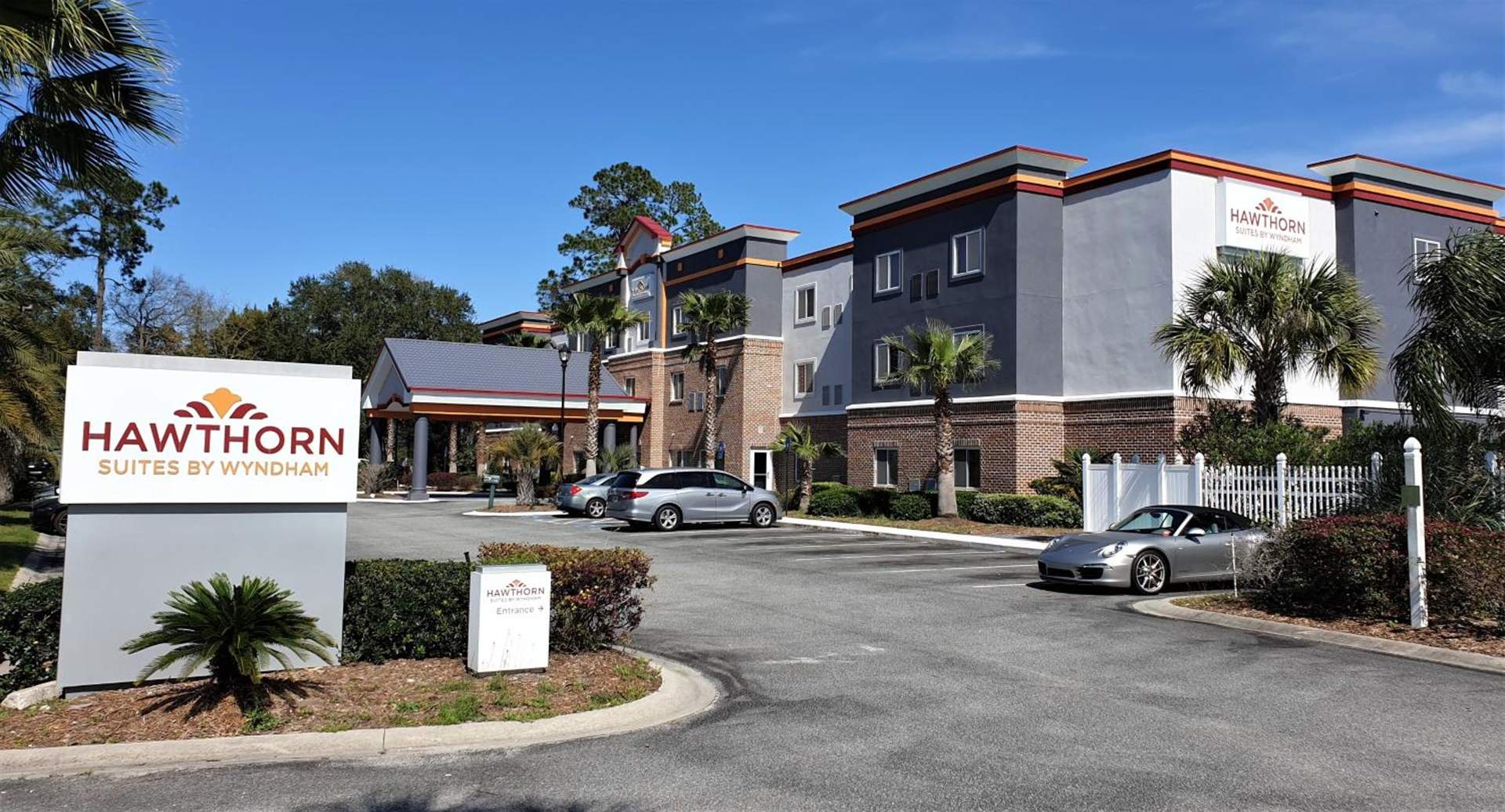 Hawthorn Extended Stay by Wyndham Kingsland