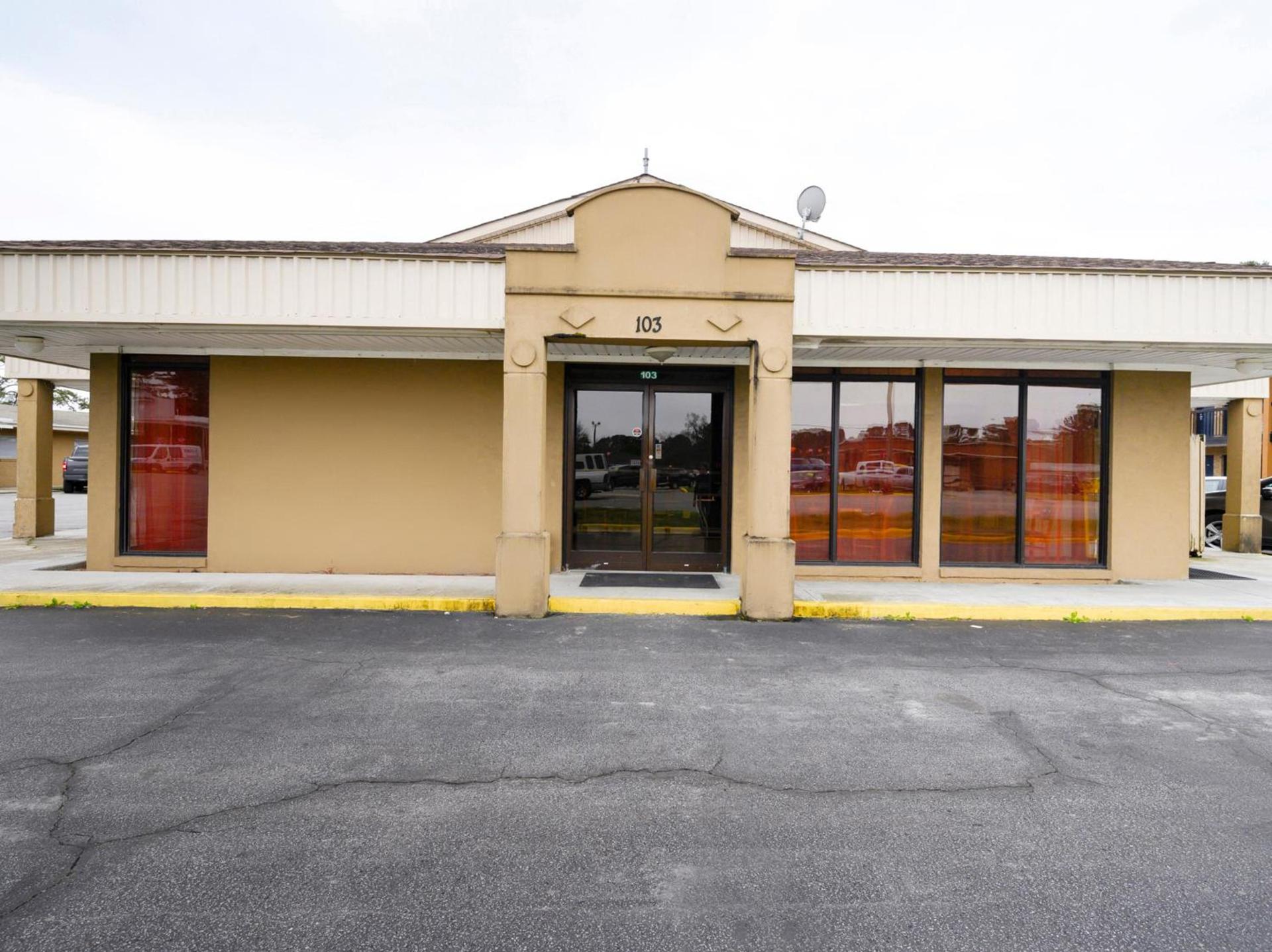 OYO Hotel Williamston — hotel in Williamston