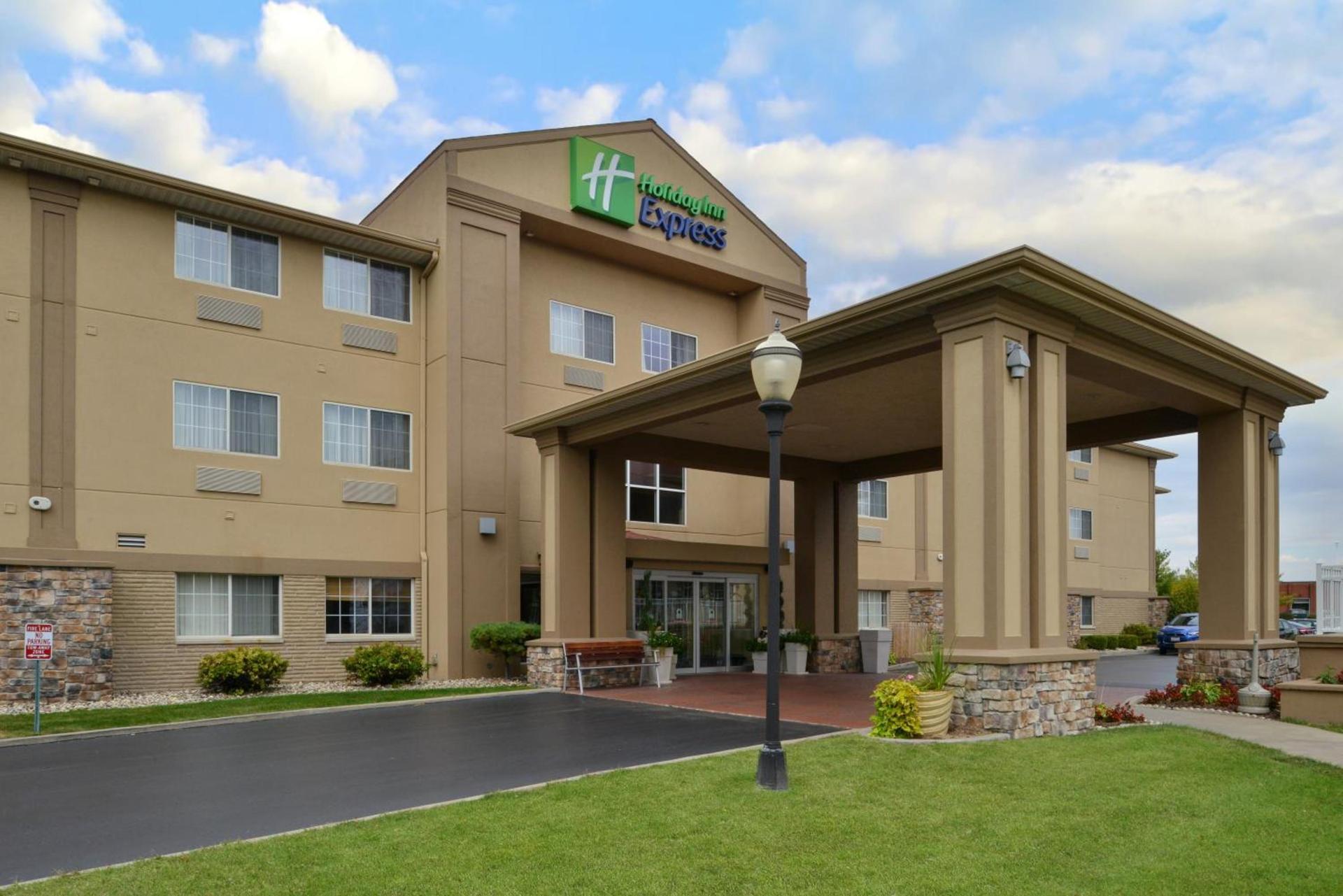 Holiday Inn Express Hotel & Suites-Saint Joseph by IHG — hotel in Saint Joseph