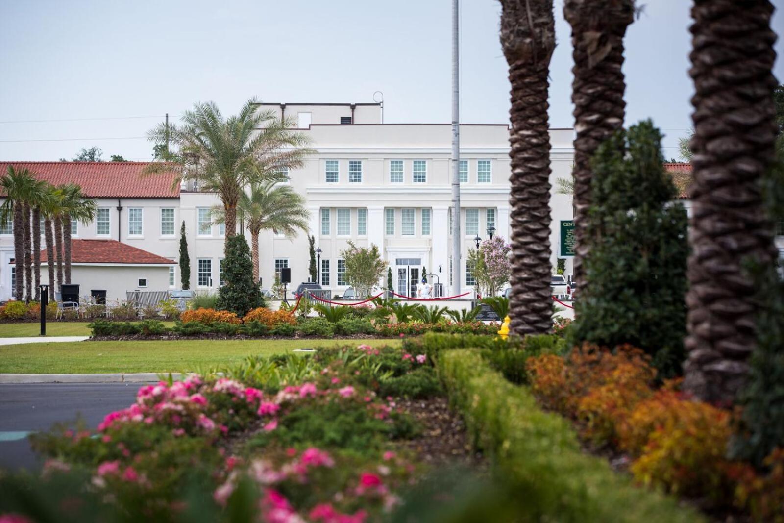 Centennial Plaza Resort Gulfport — hotel in Gulfport