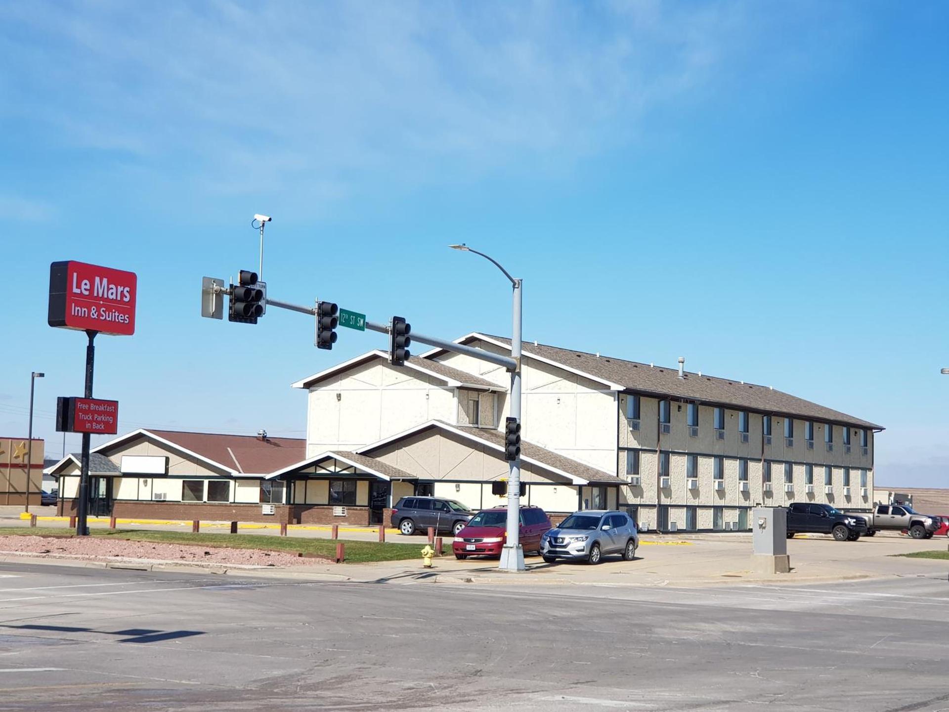 Le Mars Inn and Suites — hotel in Le Mars