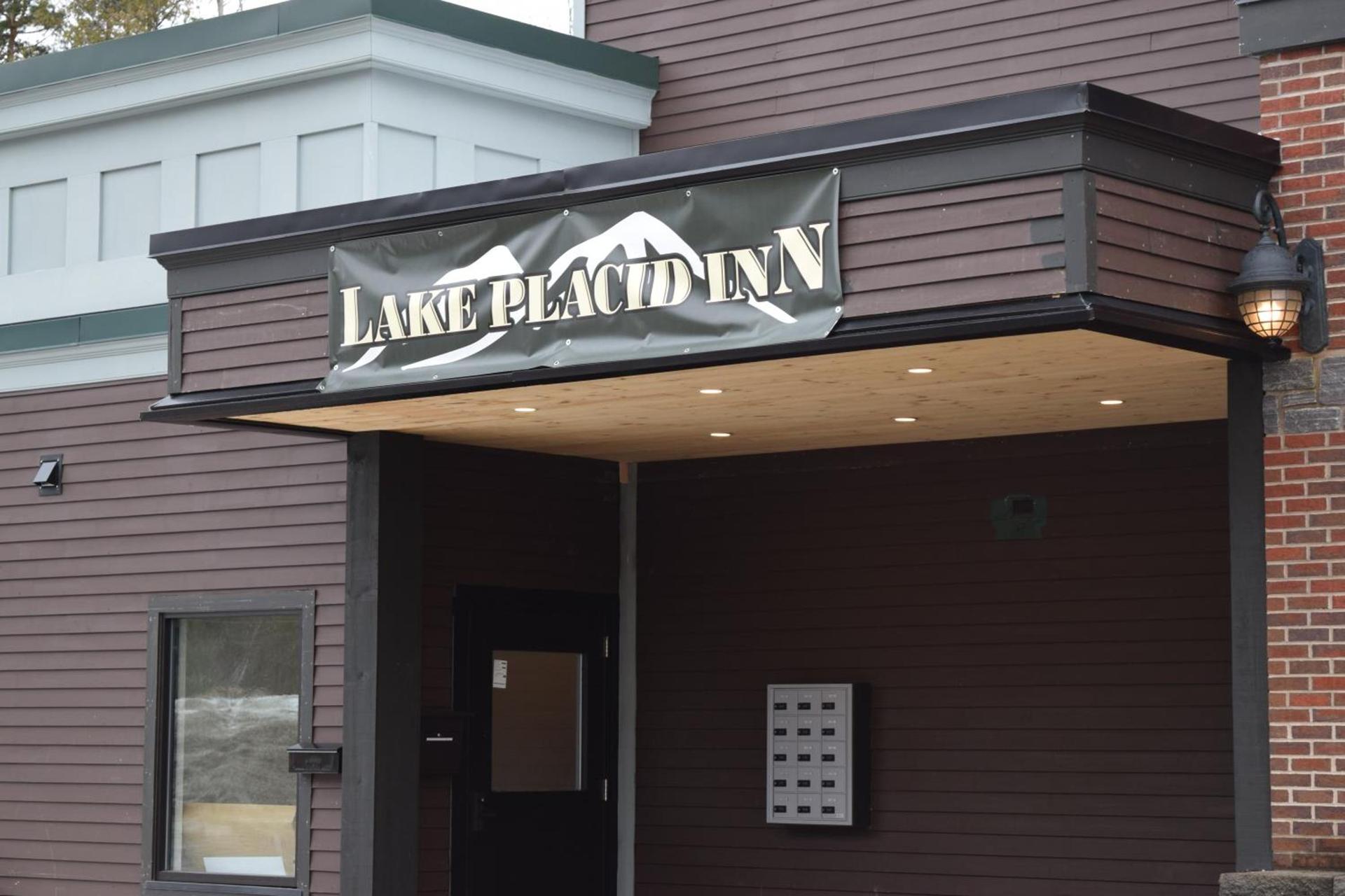Lake Placid Inn: Main Street — hotel in Lake Placid
