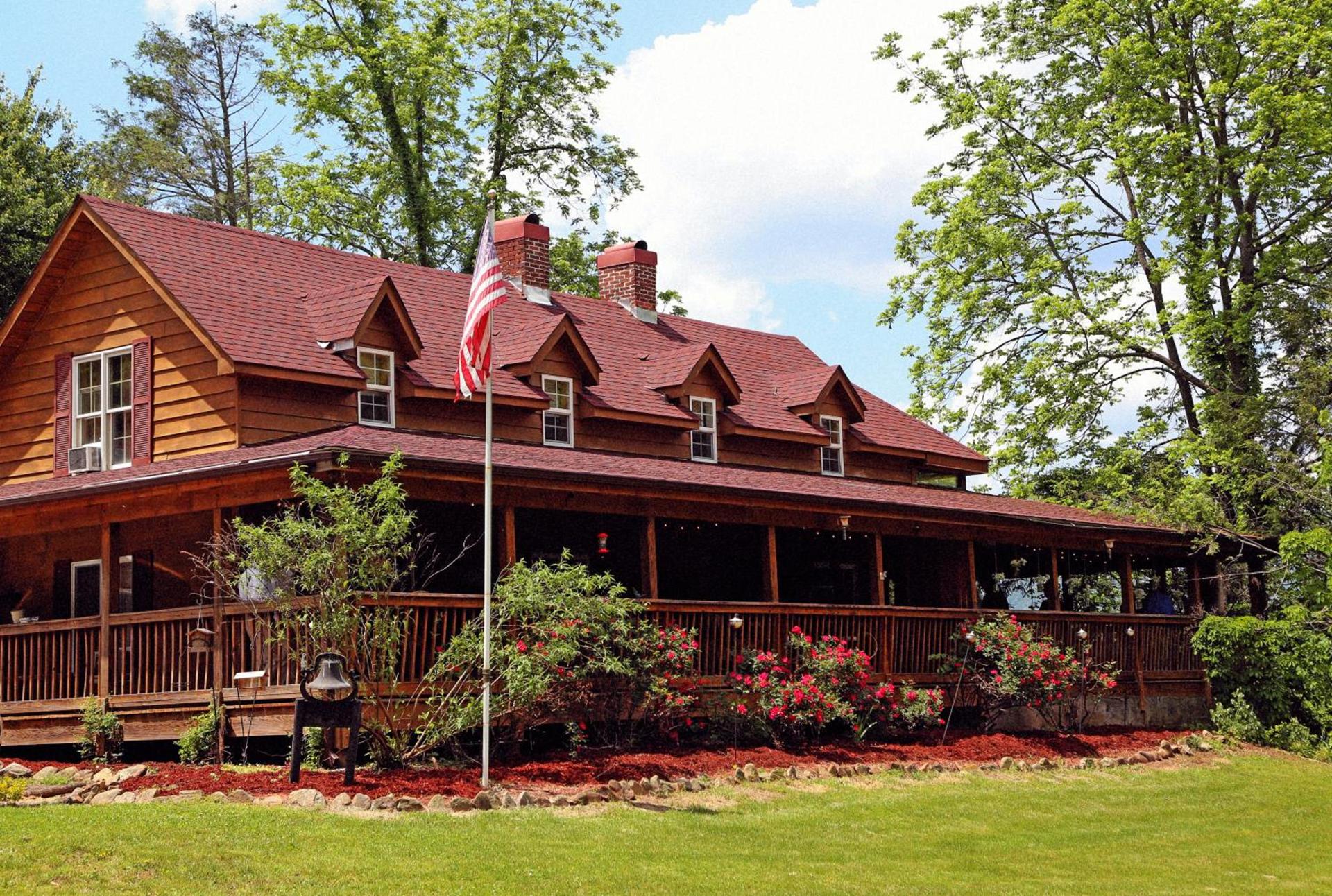 Grandview Lodge — hotel in Waynesville