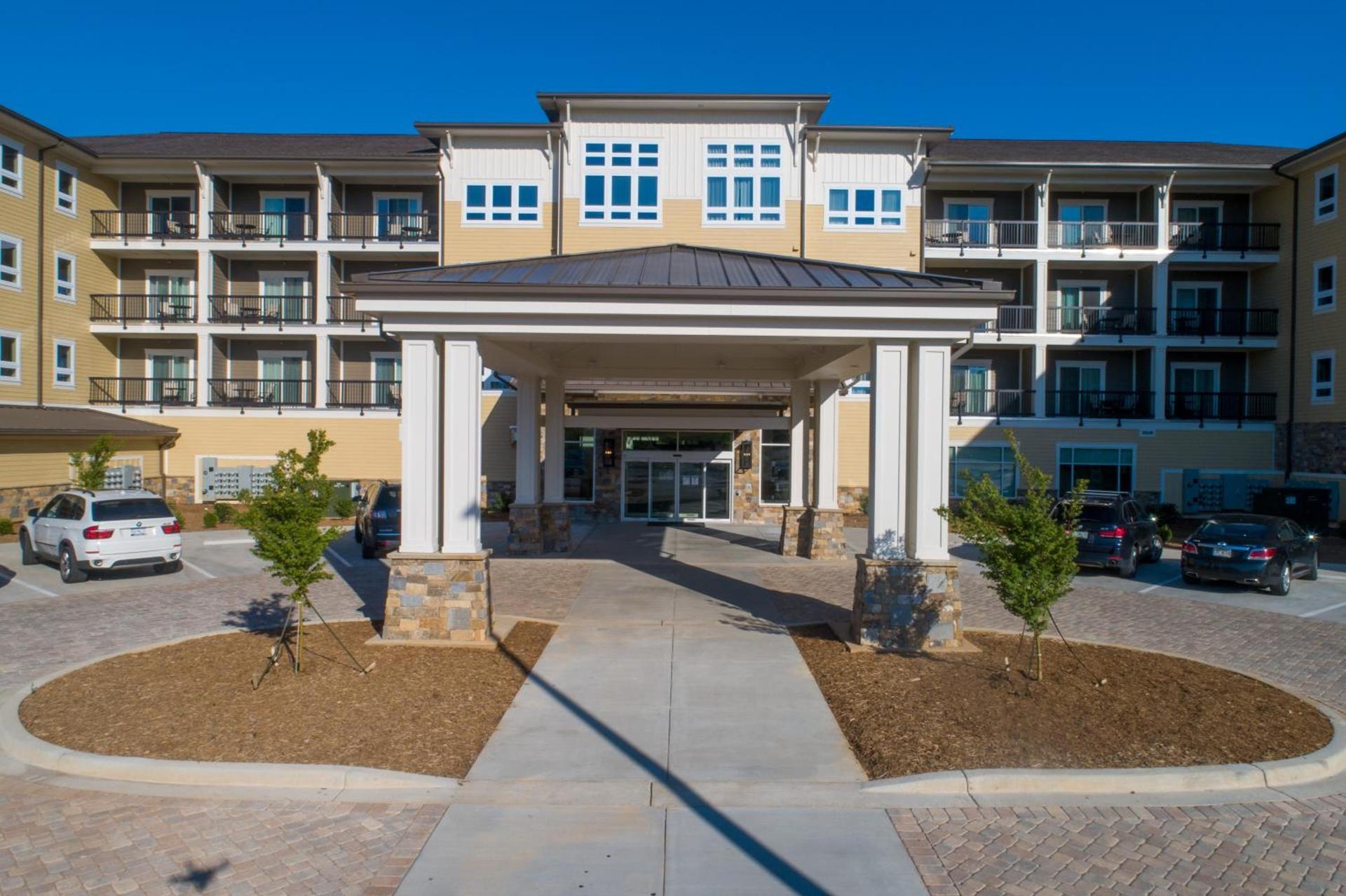 Lakeside Lodge Clemson — hotel in Clemson