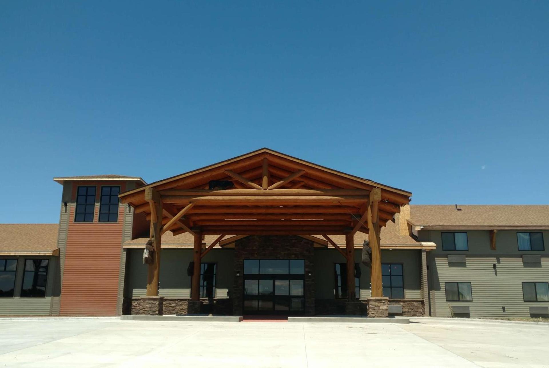 Baymont by Wyndham Oacoma — hotel in Oacoma