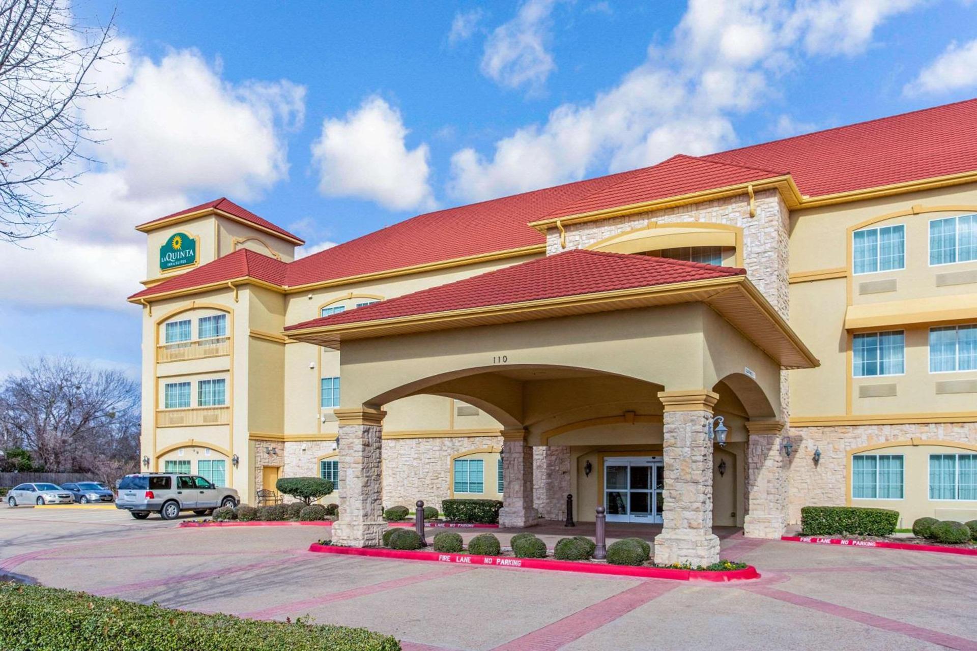 La Quinta by Wyndham Ennis — hotel in Ennis