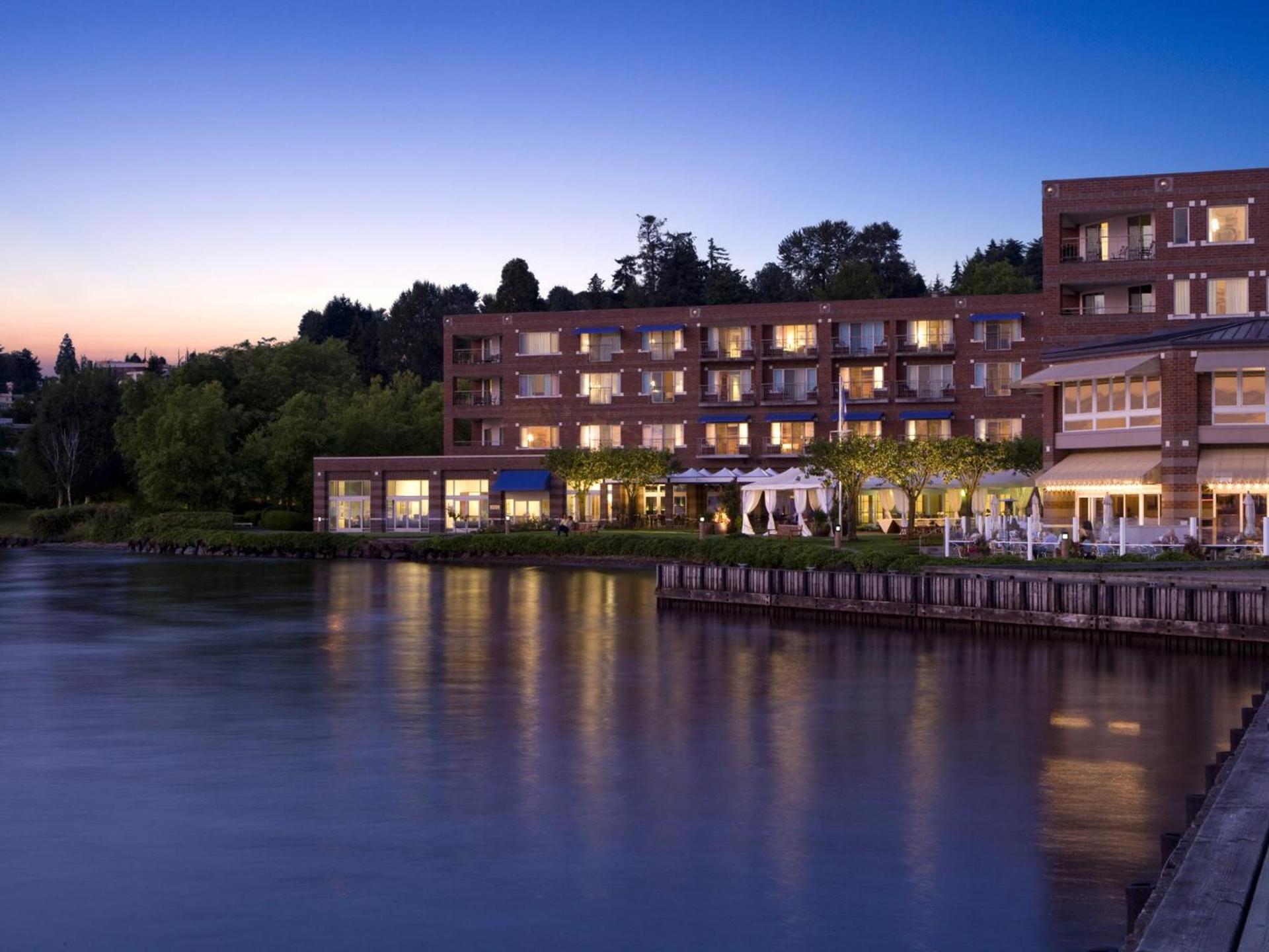 The Woodmark Hotel & Still Spa on Lake Washington — hotel in Kirkland