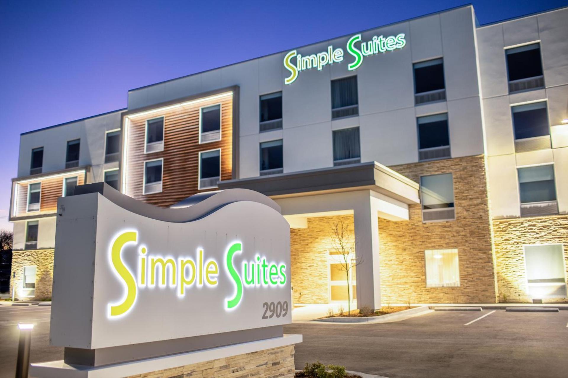 Simple Suites Boise Airport — hotel in Boise