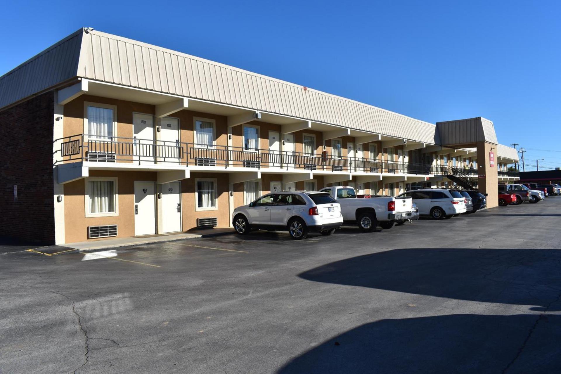 Inn of Lenoir Motor Lodge — hotel in Lenoir City