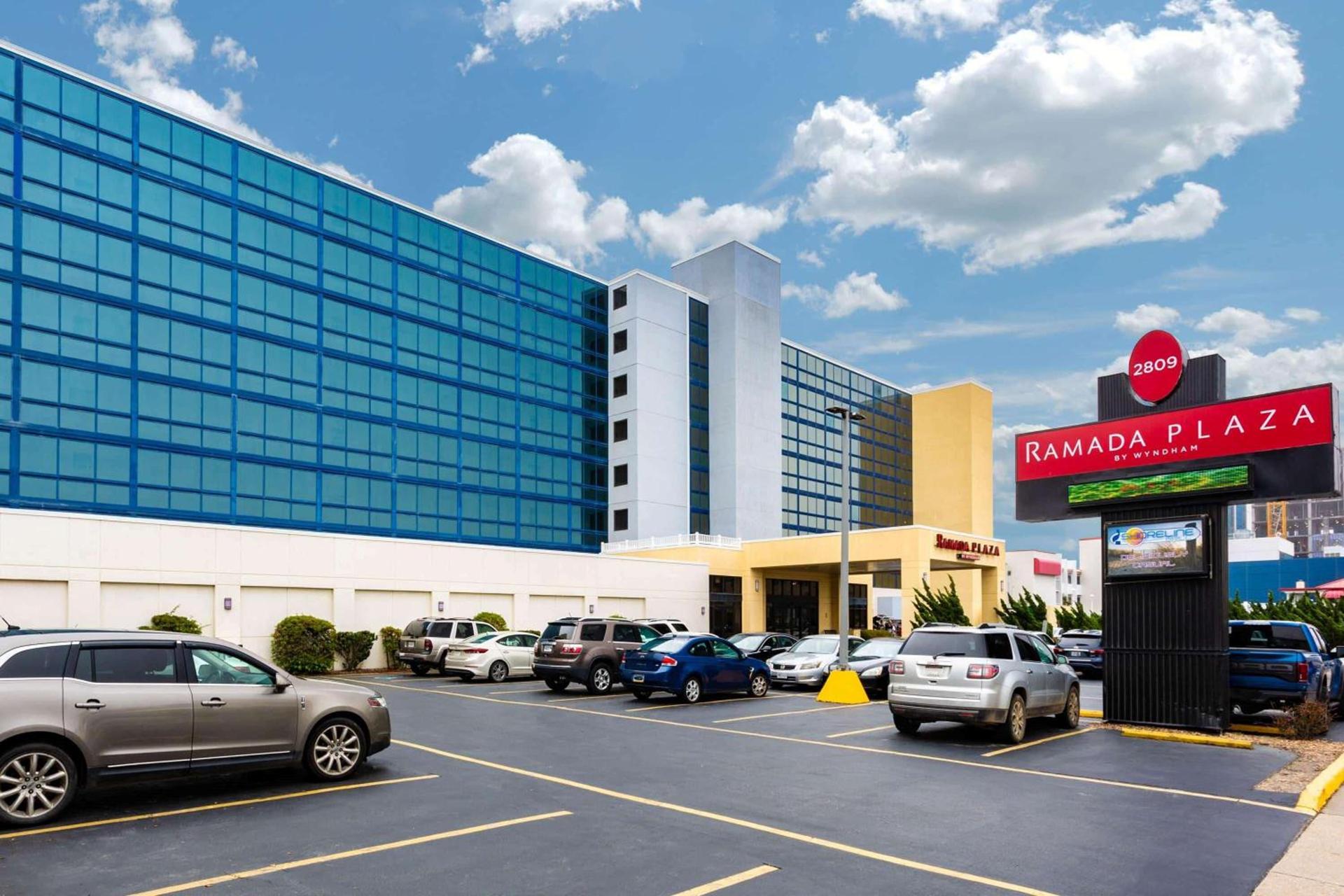Ramada Plaza by Wyndham Virginia Beach Oceanfront — hotel in Virginia Beach