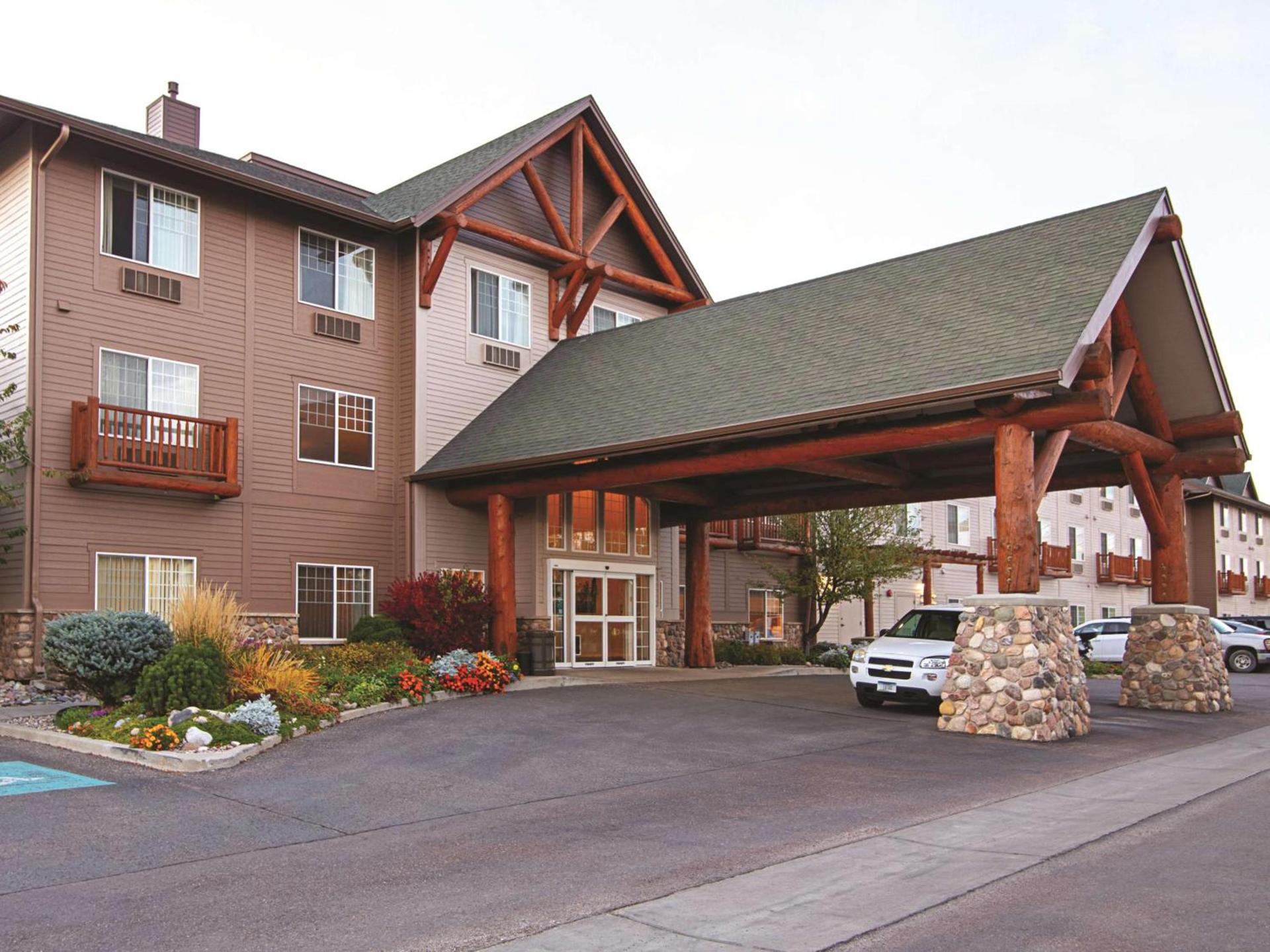 Best Western Plus Riverfront Hotel and Suites — hotel in Great Falls