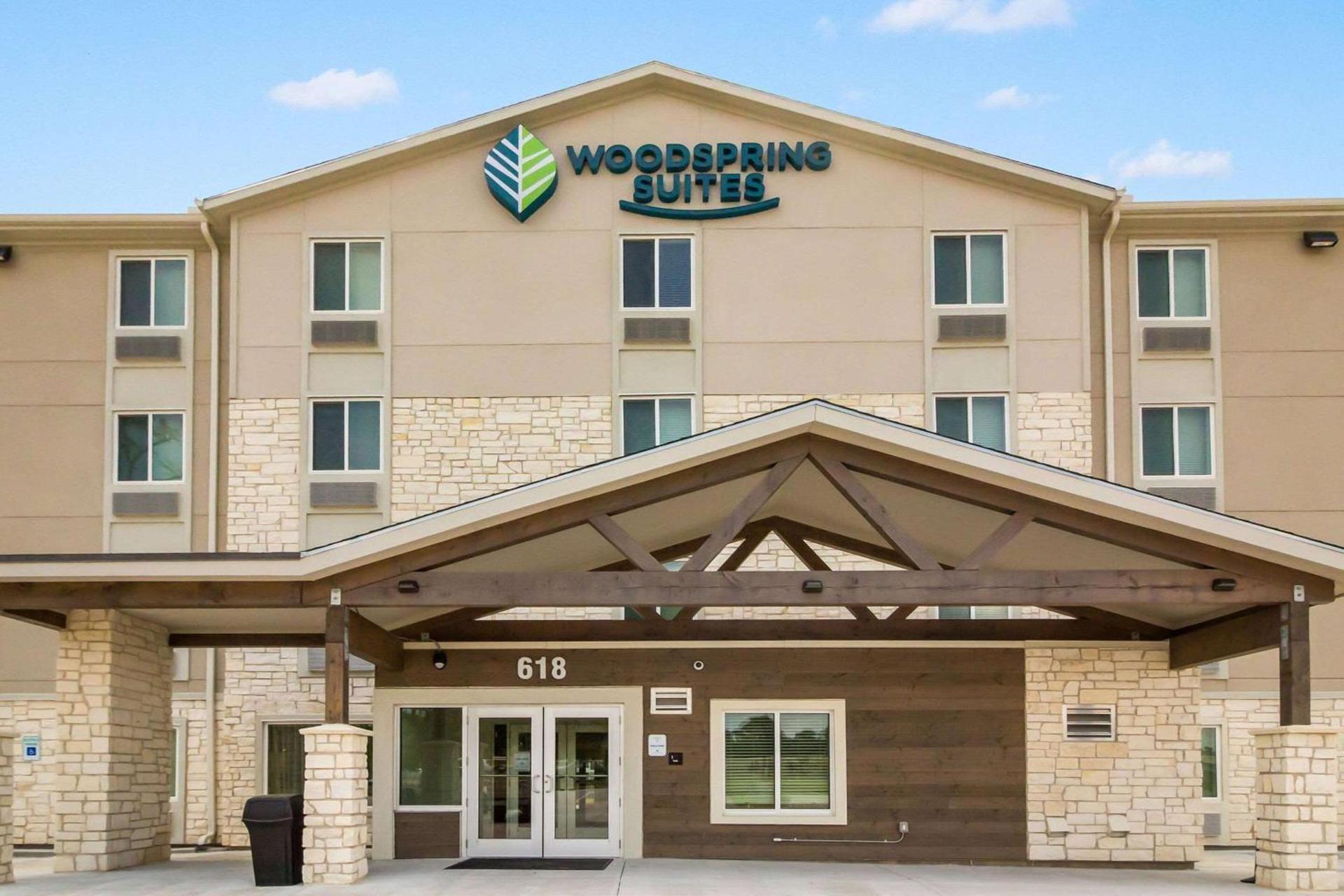 WoodSpring Suites Lake Jackson — hotel in Lake Jackson