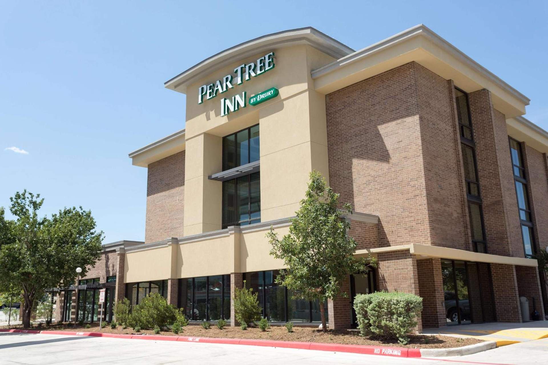 Heritage Inn & Suites San Antonio Airport, Trademark Wyndham