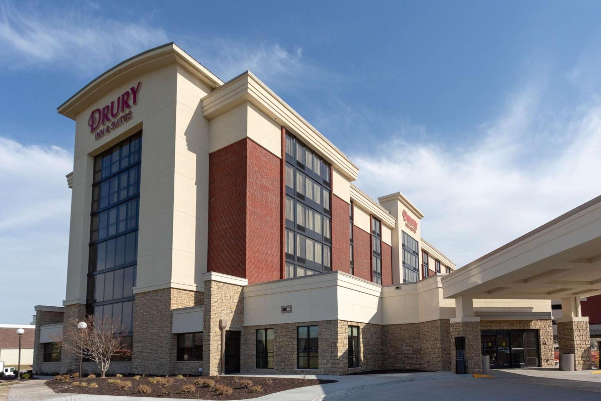 Drury Inn & Suites Overland Park — hotel in Overland Park