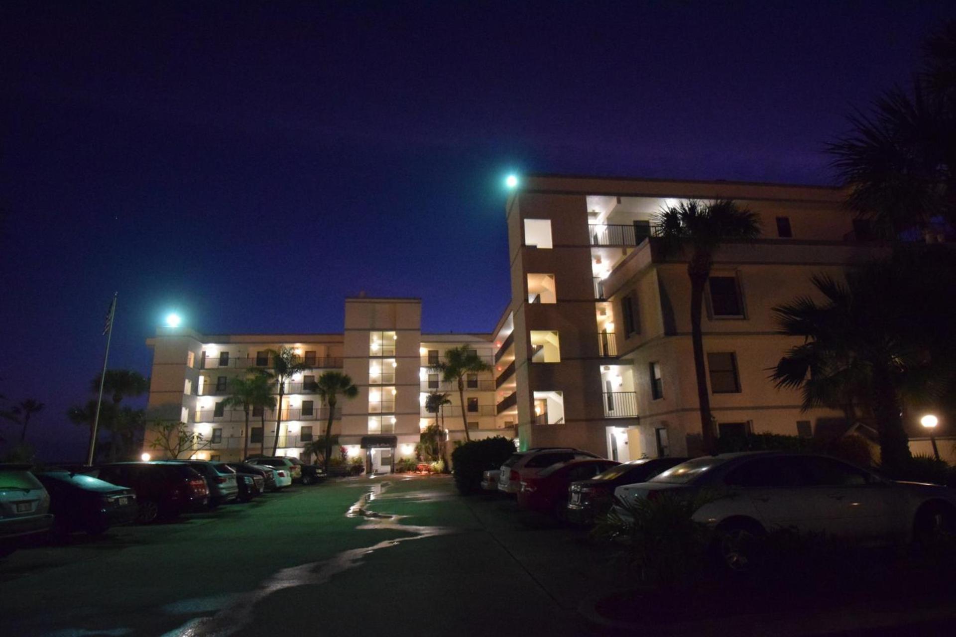 Cape Winds Resort — hotel in Cape Canaveral