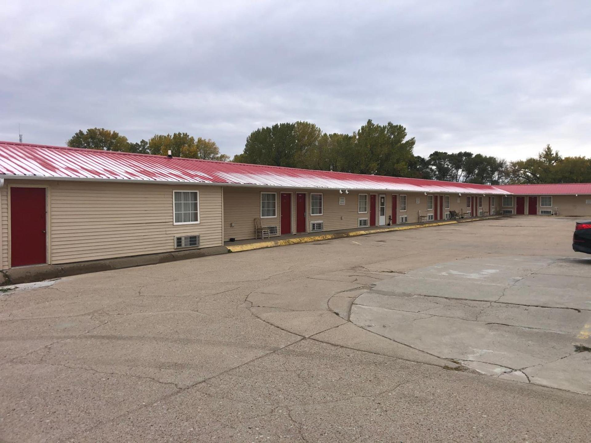 Big 12 Motel Broken Bow NE — hotel in Broken Bow