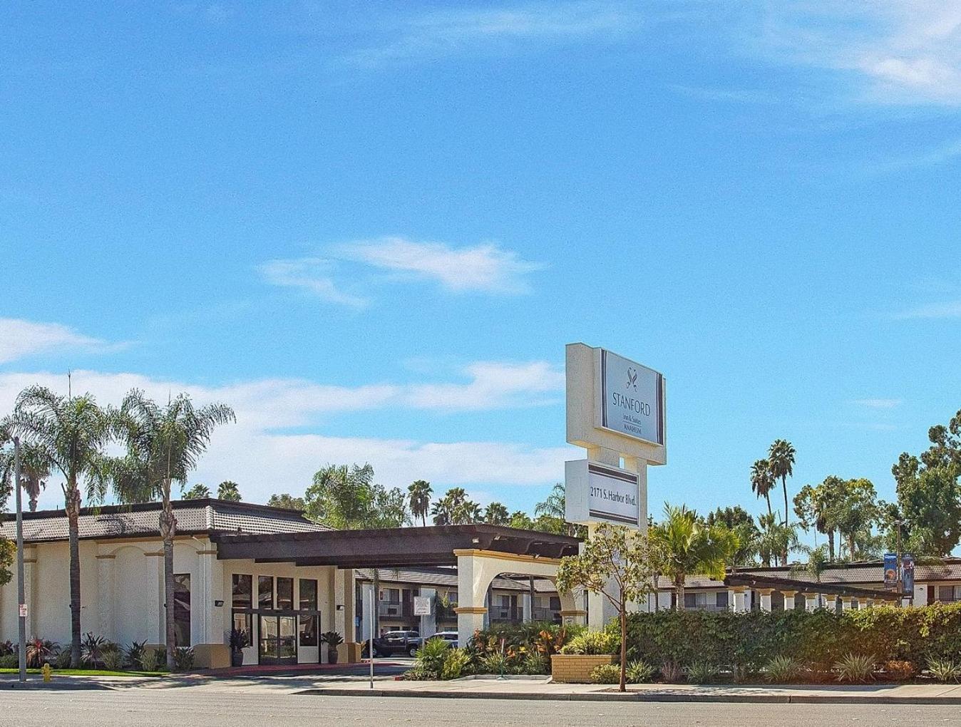 Stanford Inn & Suites Anaheim — hotel in Anaheim