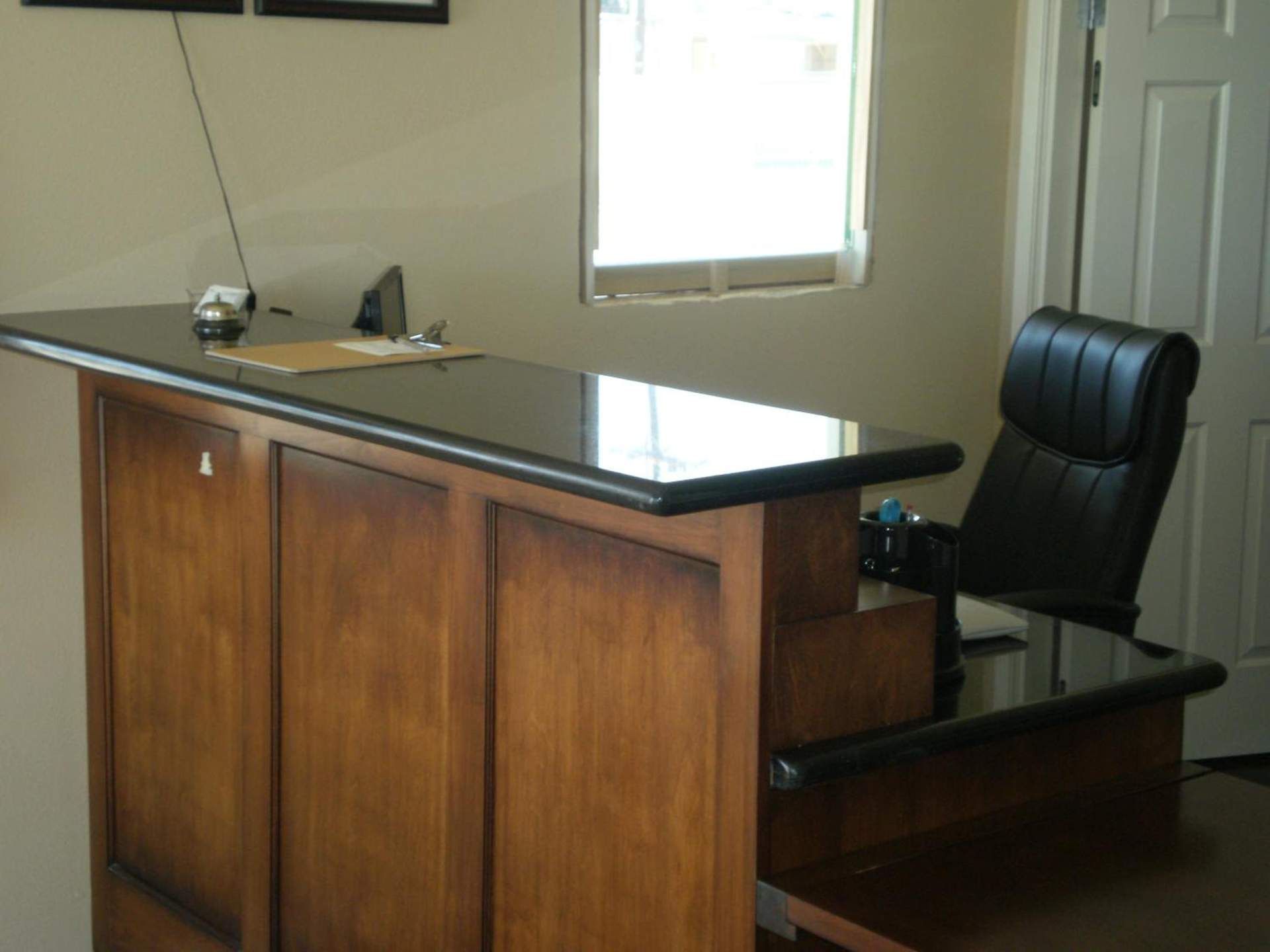 Executive Inn Mojave