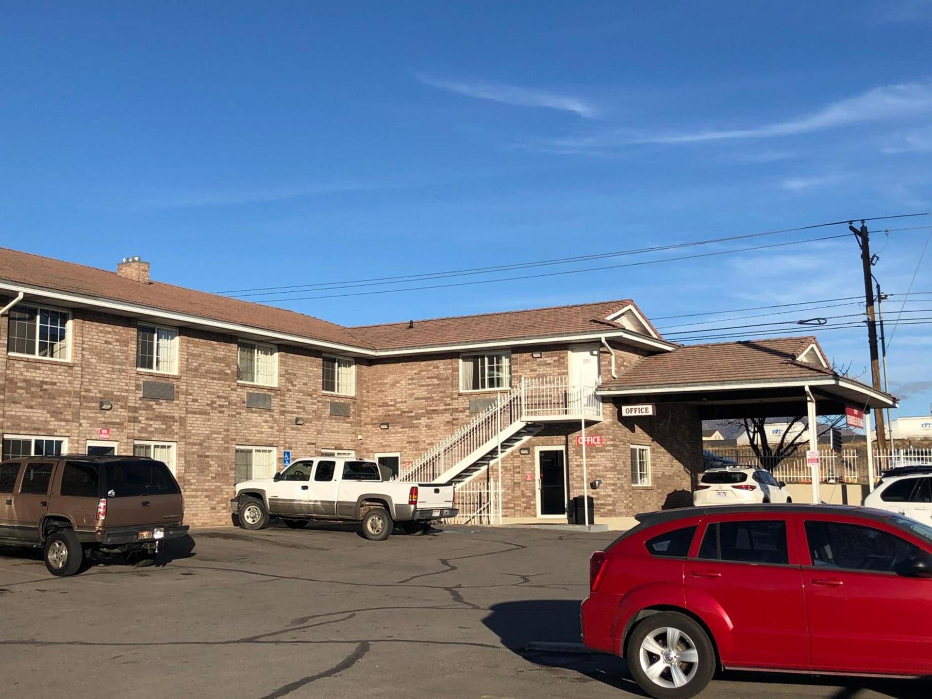 Ameri-Stay Inn & Suites — hotel in Clearfield