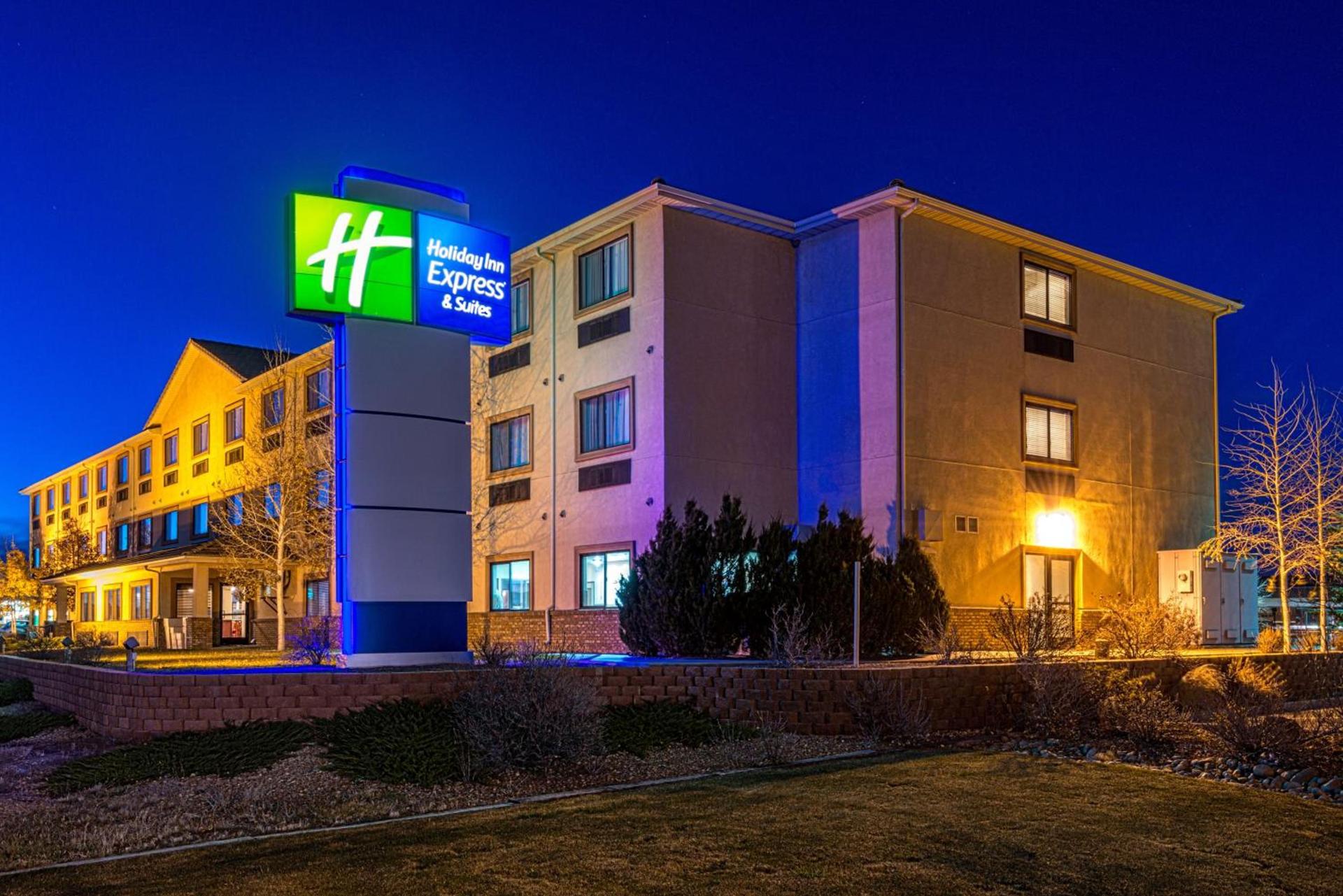 Holiday Inn Express & Suites Alamosa by IHG — hotel in Alamosa